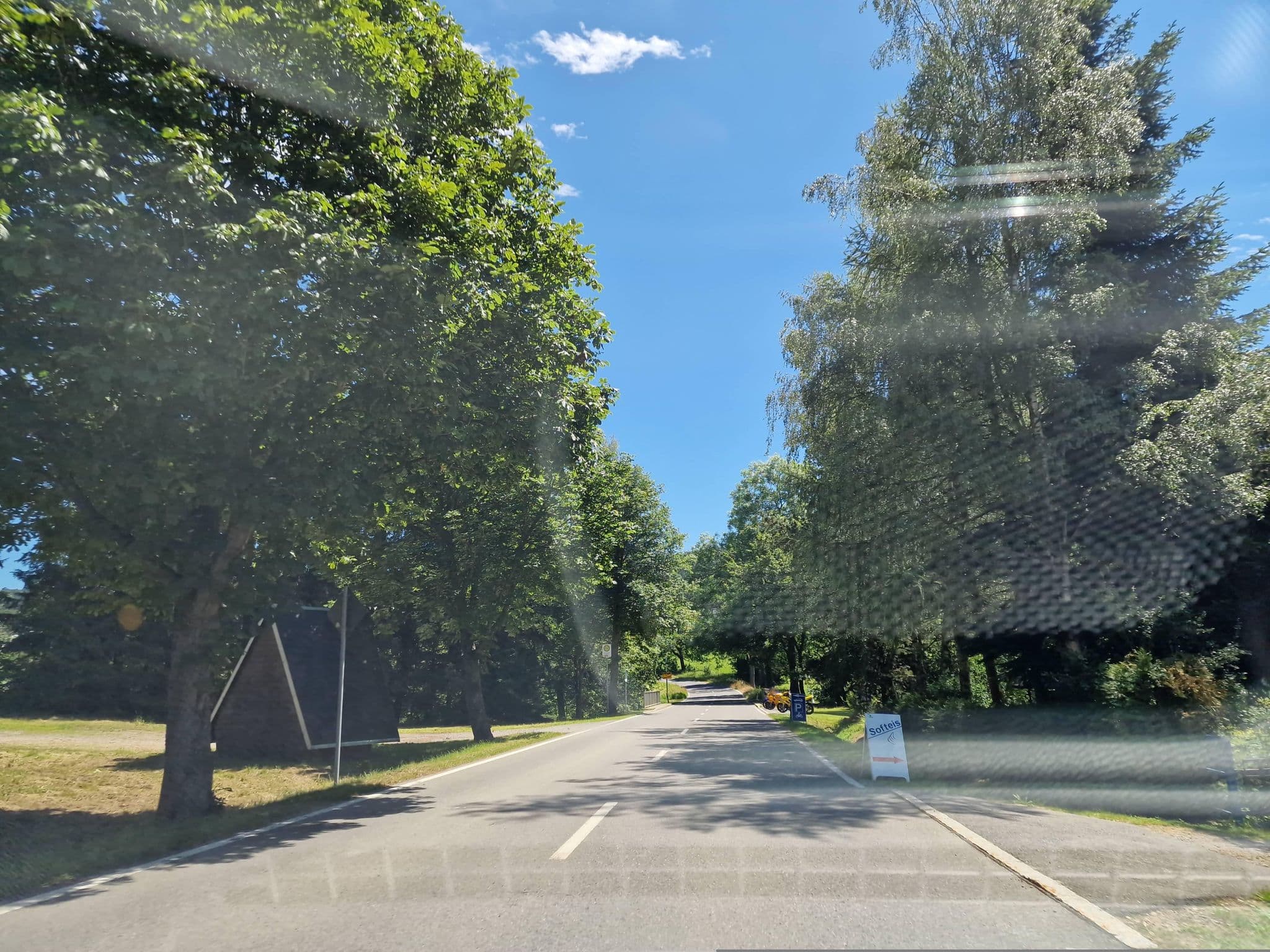 Street view near Gasthaus Lösermühle, Sayda — © canislupus (CC BY-SA · Mapillary)