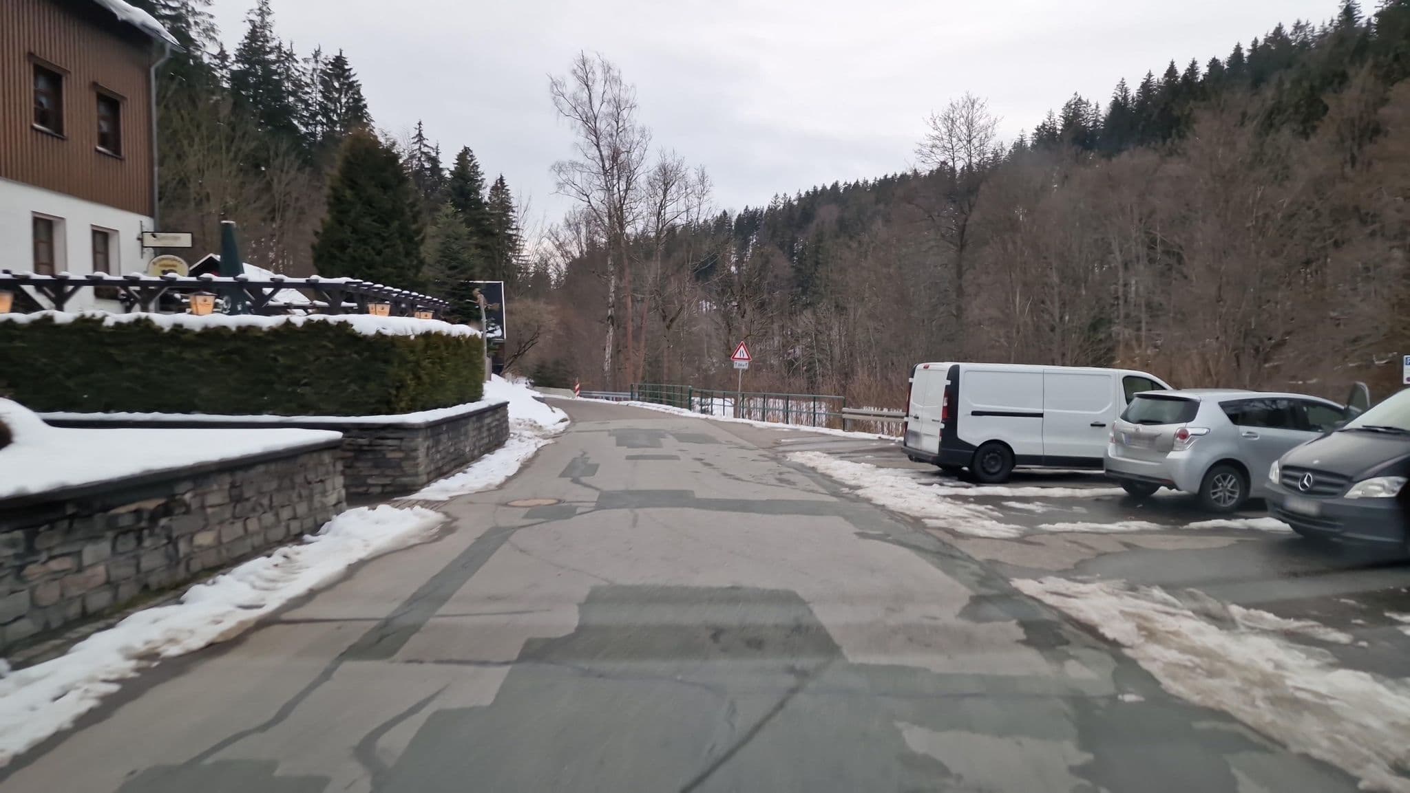 Street view near Flair - Hotel Schwarzbeerschänke, Pobershau — © canislupus (CC BY-SA · Mapillary)