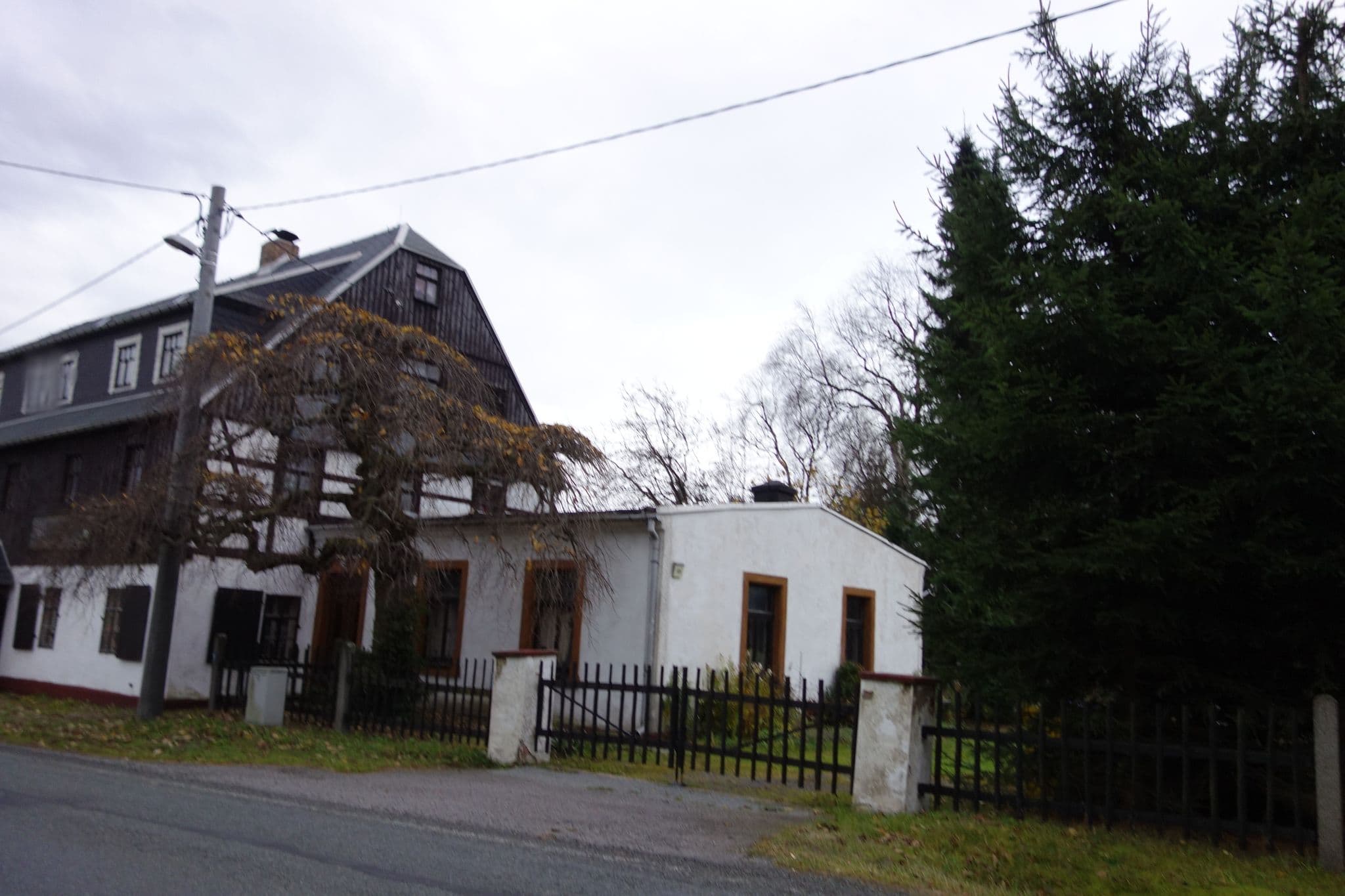 Street view near Fahsl Erika Pension, Pobershau — © malenki (CC BY-SA · Mapillary)