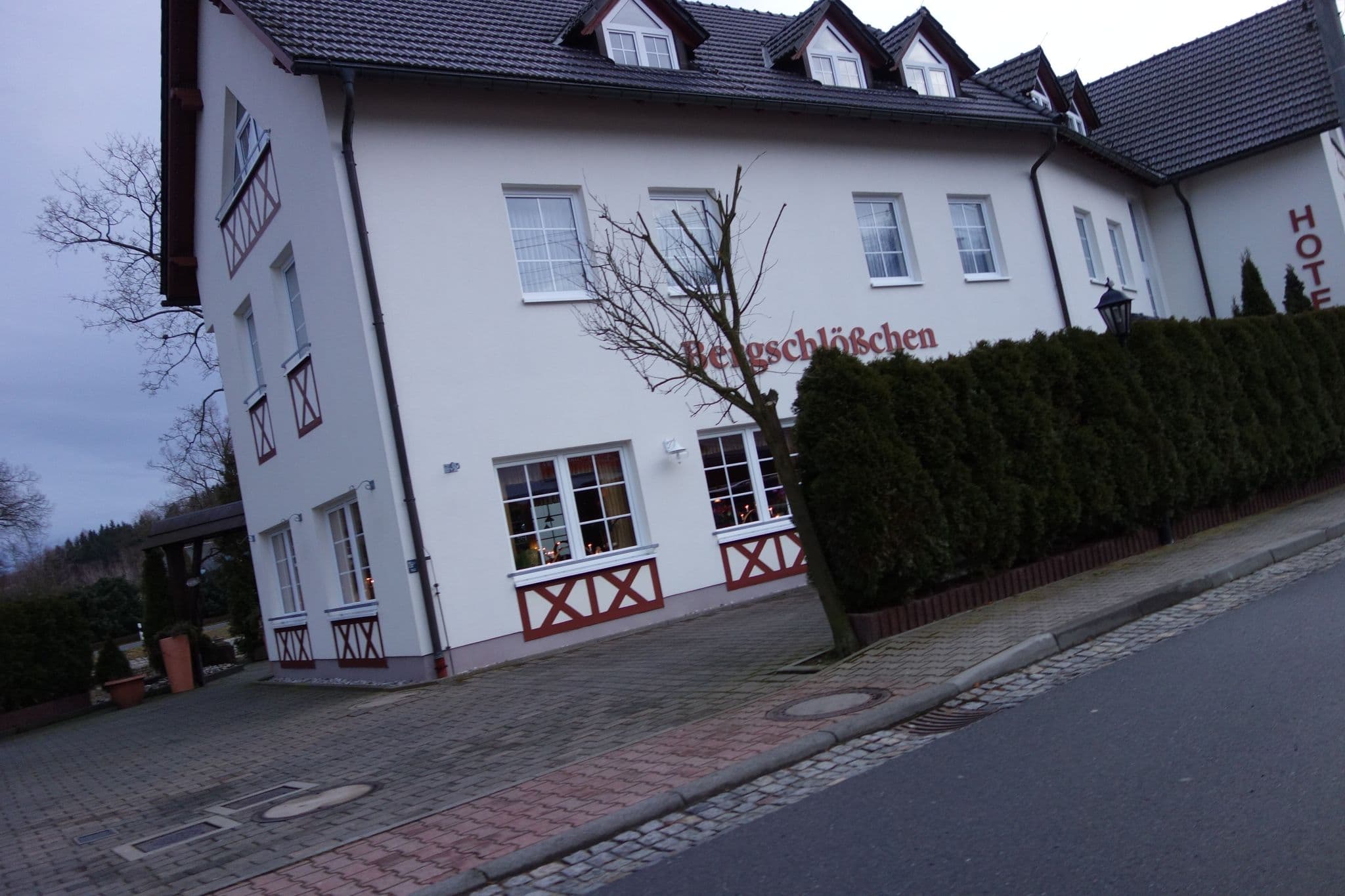 Street view near Hotel Bergschlößchen, Pockau — © malenki (CC BY-SA · Mapillary)
