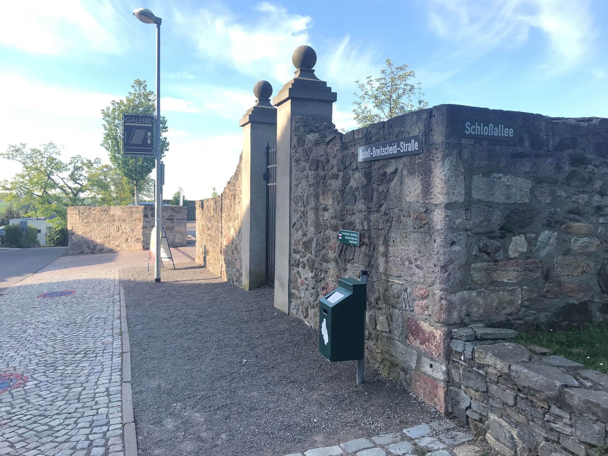 Street view near Ferienwohnung Lichtenwalde, Niederwiesa — © tordans (CC BY-SA · Mapillary)