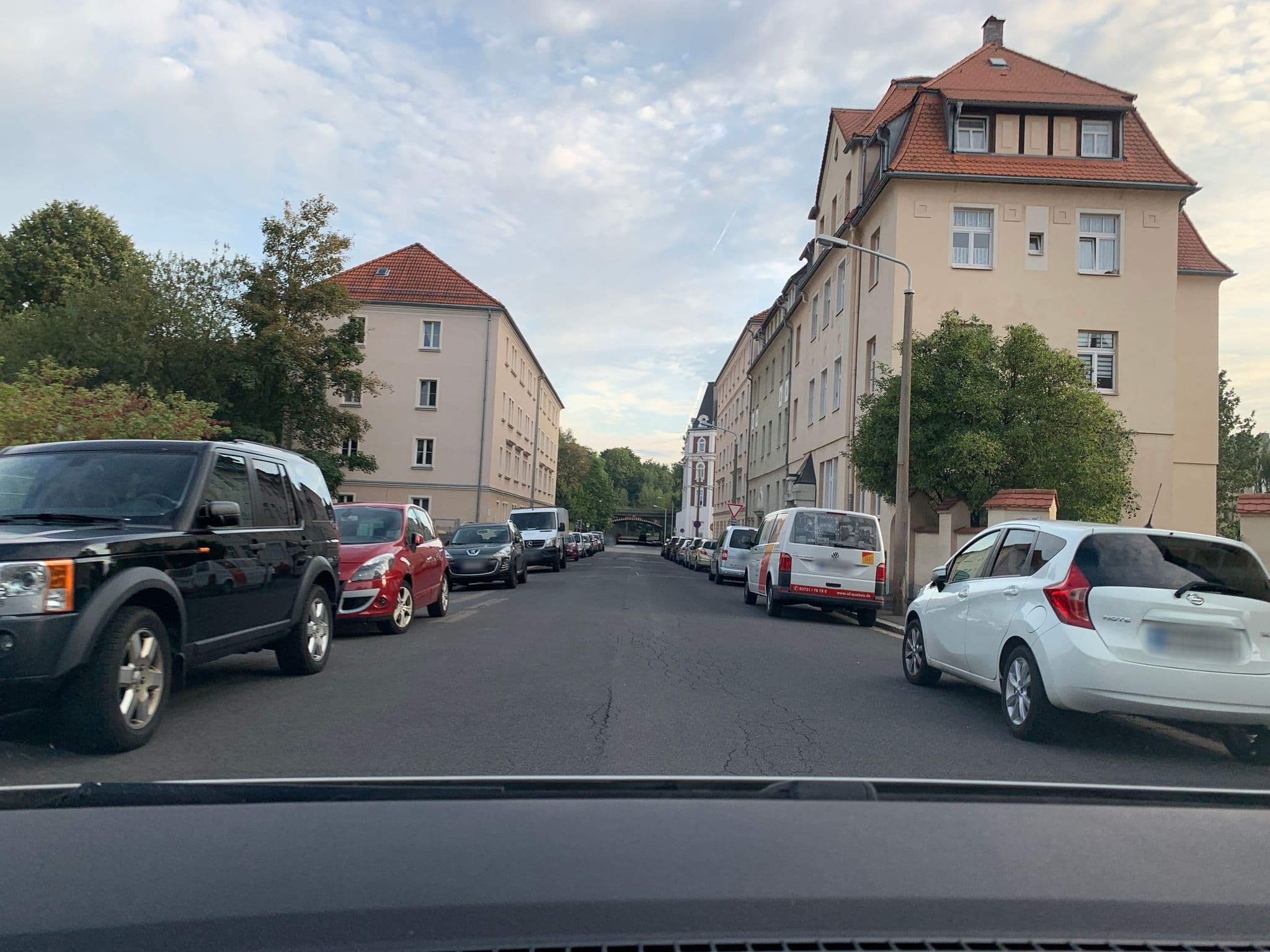 Street view near Pension am Hirtenplatz, Freiberg — © ctm5000 (CC BY-SA · Mapillary)