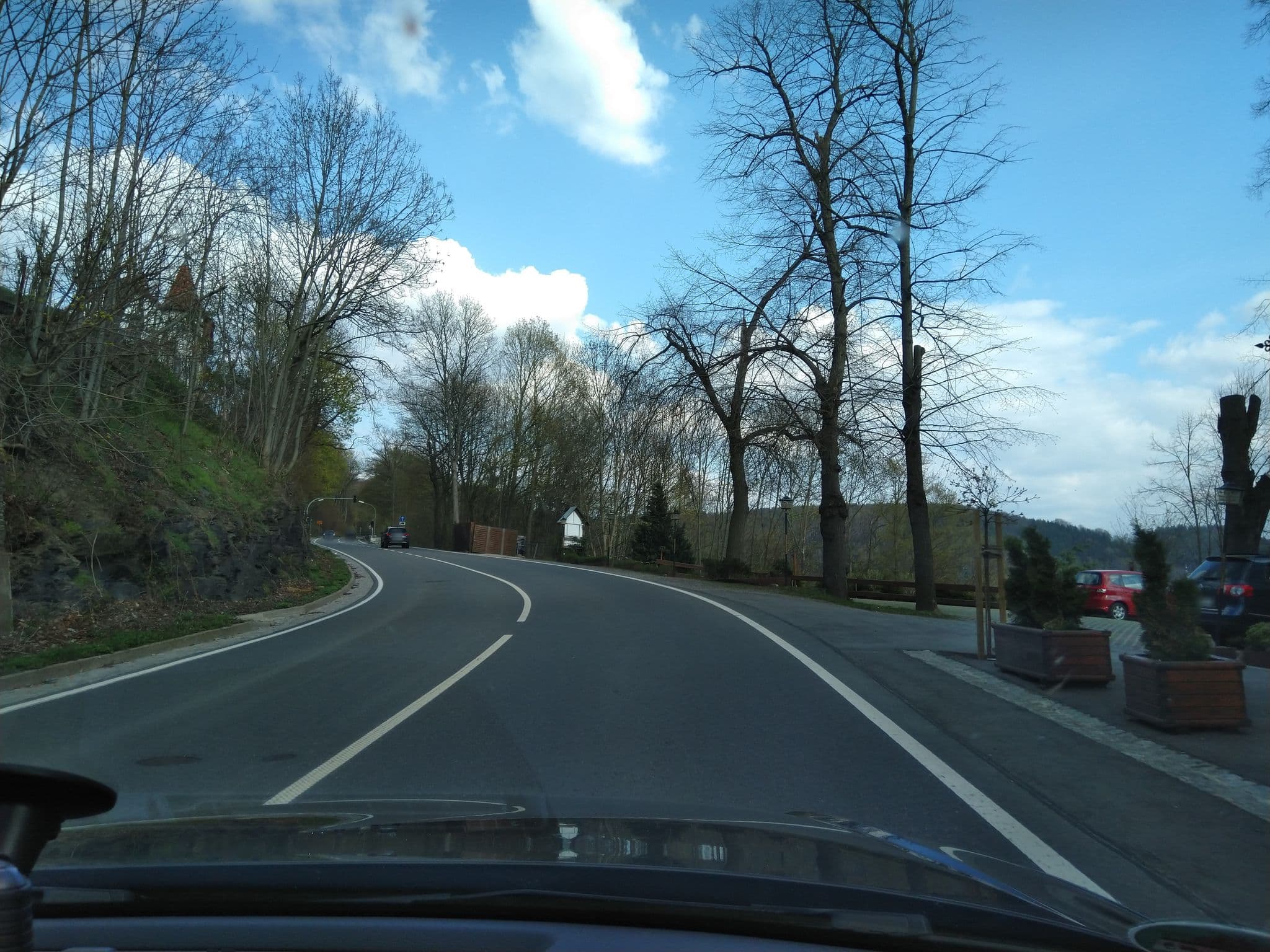 Street view near Hotel & Restaurant Falkenhöhe, Falkenau — © mappinggeek (CC BY-SA · Mapillary)