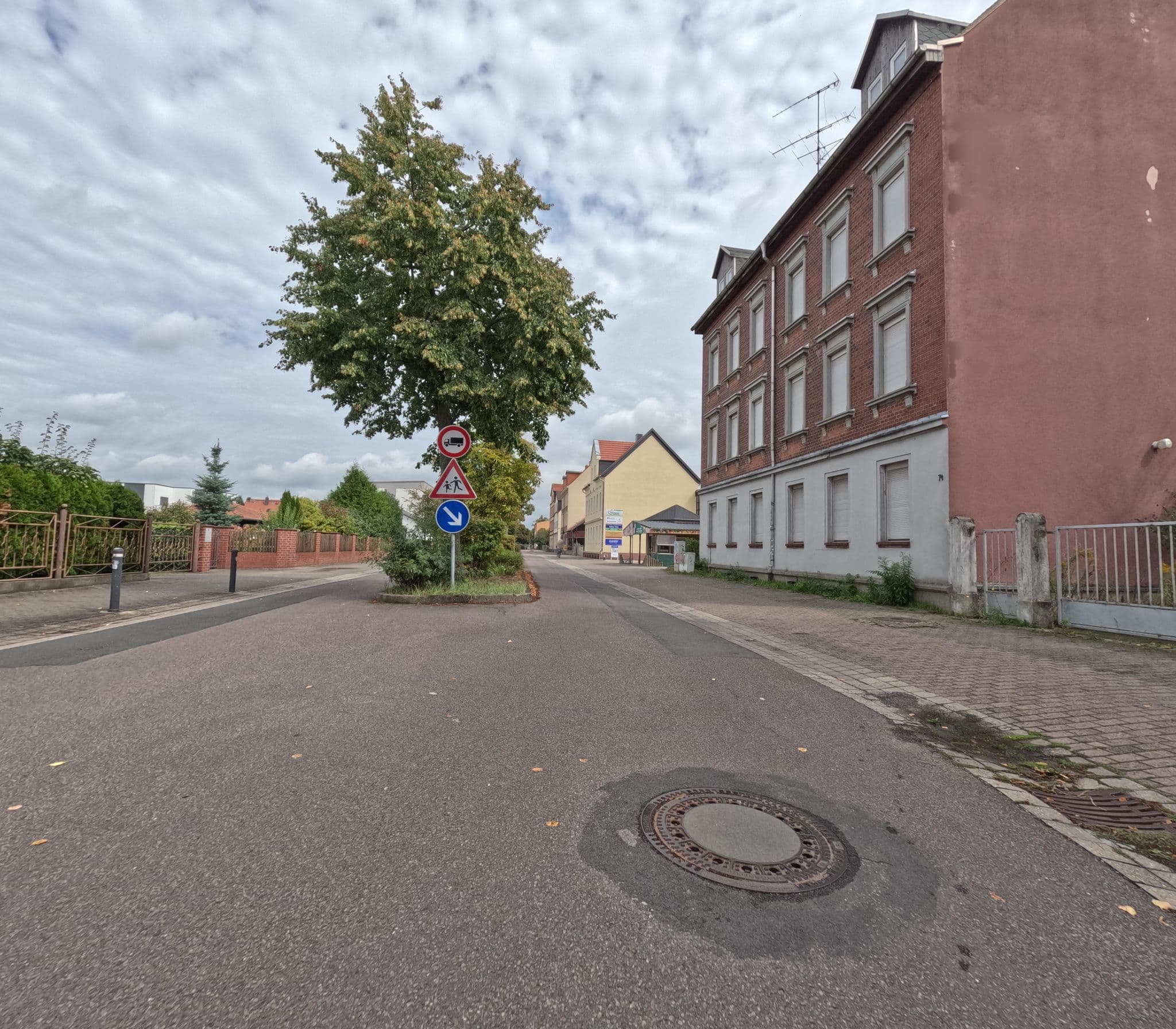 Street view near IL-Burg, Eilenburg — © kopra (CC BY-SA · Mapillary)
