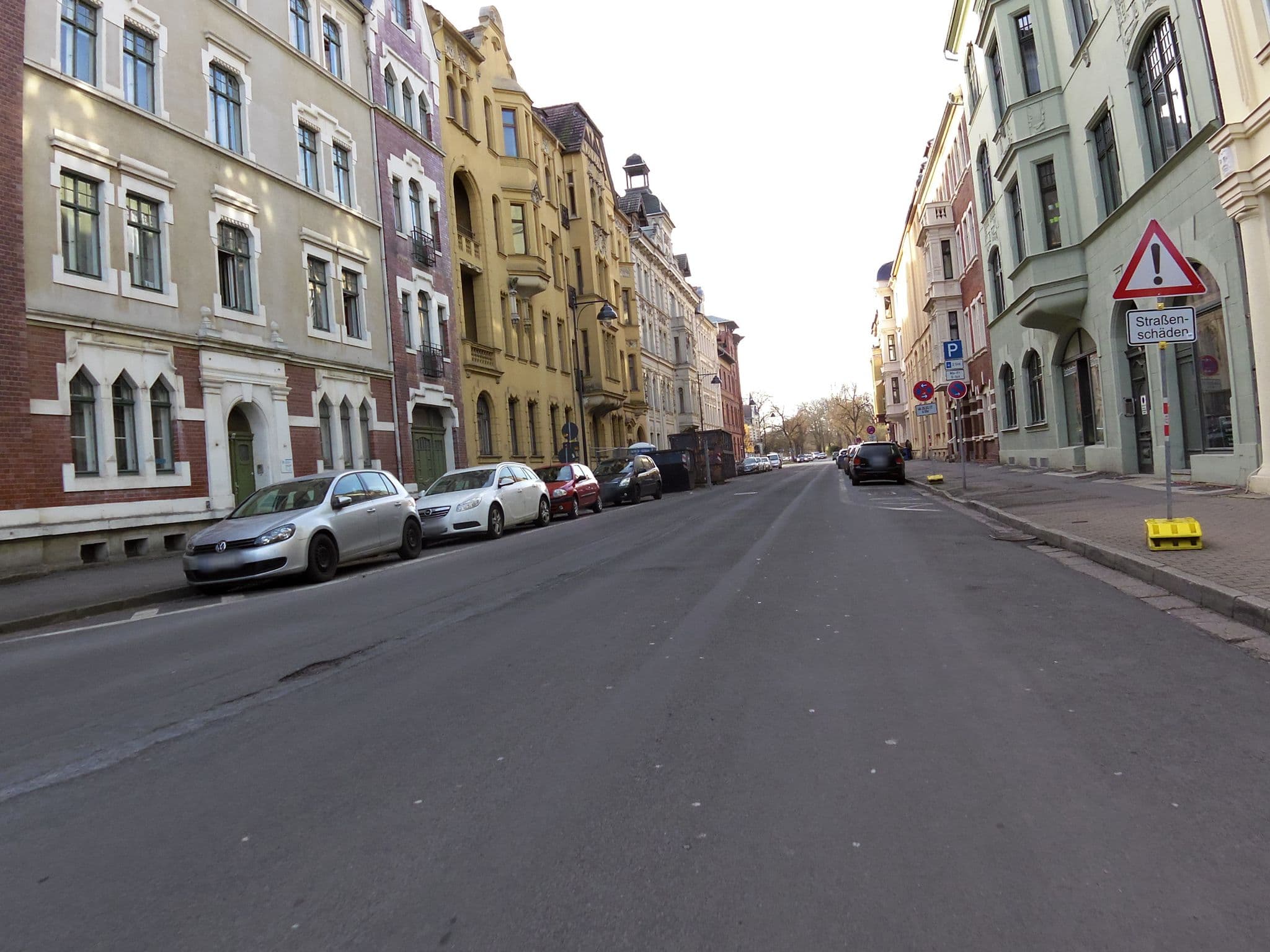 Street view near Central Hotel Torgau, Torgau — © zoegglmeyr (CC BY-SA · Mapillary)
