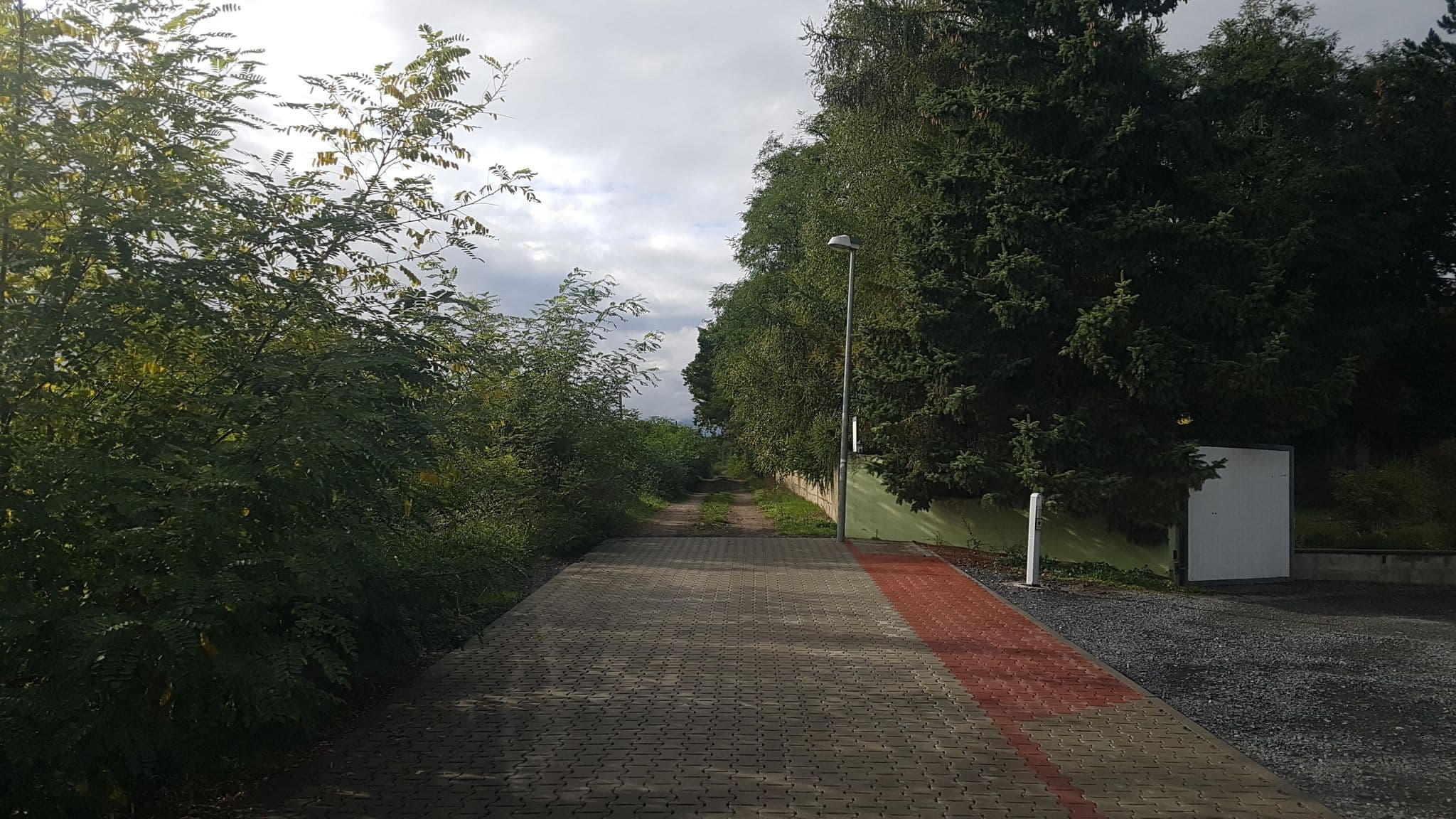 Street view near Ferienparadies Waldidylle, Elsterwerda — © dsmm (CC BY-SA · Mapillary)