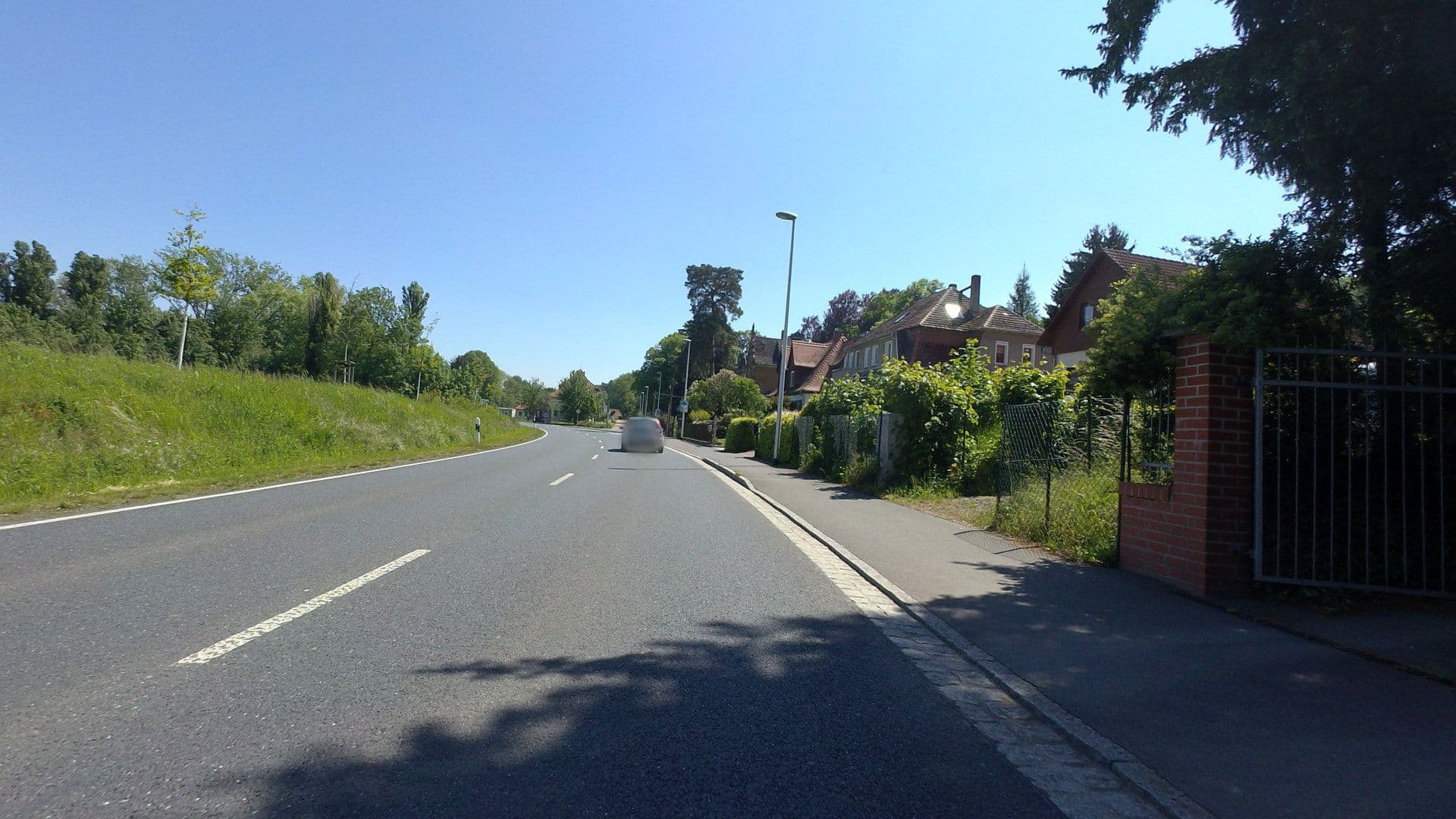 Street view near Ferienwohnung 7eichen, Meissen — © moenk (CC BY-SA · Mapillary)