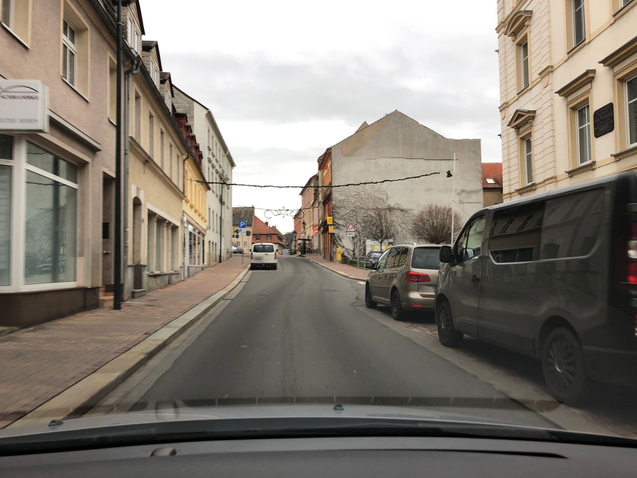 Street view near Monteurzimmer, Roßwein — © bejotel (CC BY-SA · Mapillary)