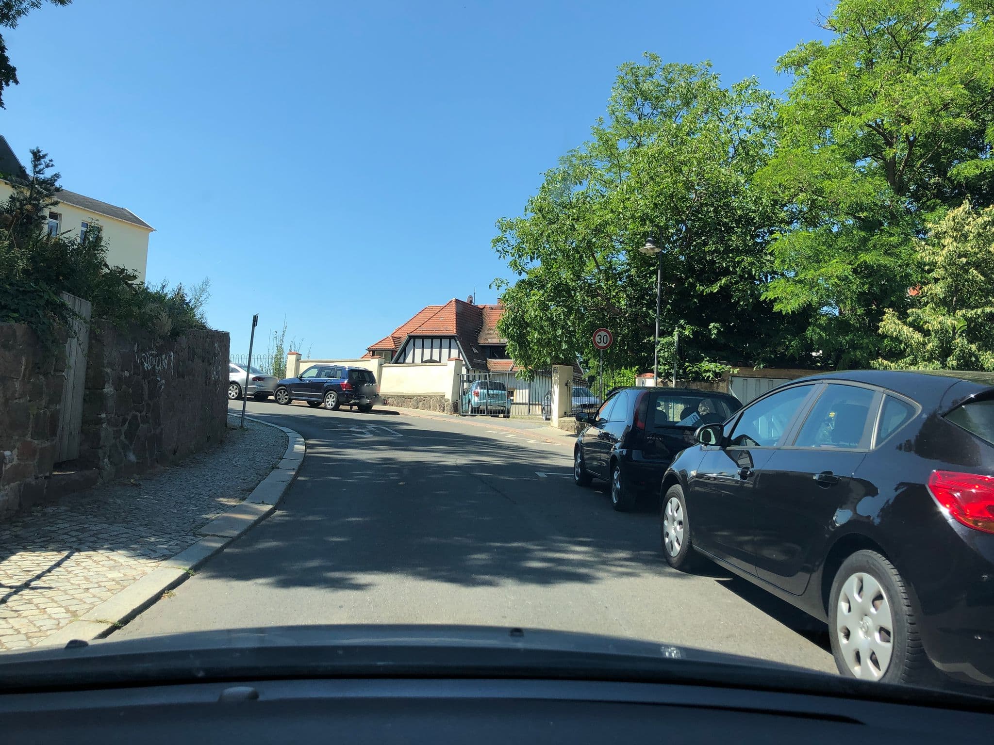 Street view near Gästehaus Fährhaus Meißen, Meissen — © bejotel (CC BY-SA · Mapillary)