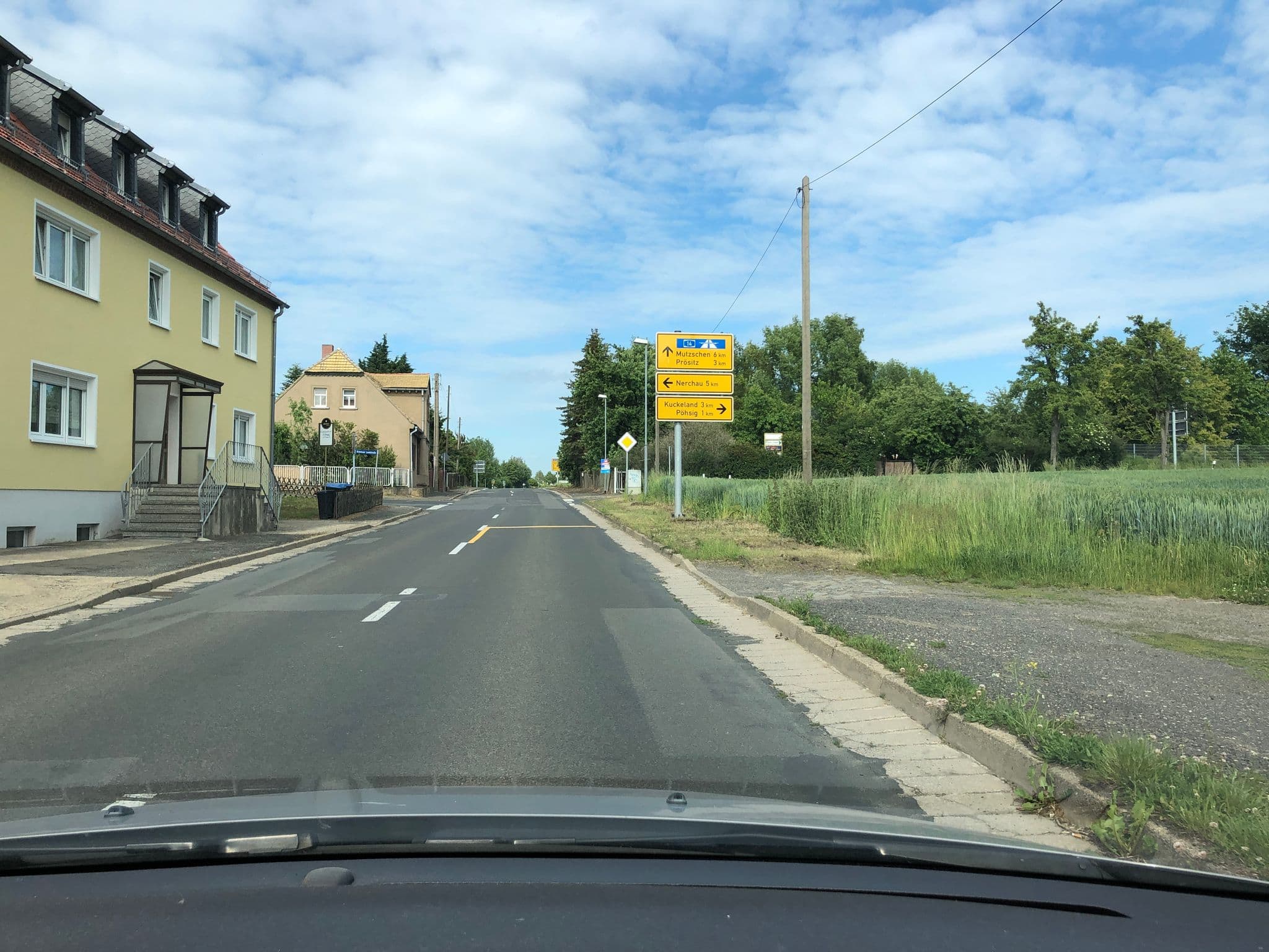 Street view near Landgasthof Pöhsig, Nerchau — © bejotel (CC BY-SA · Mapillary)