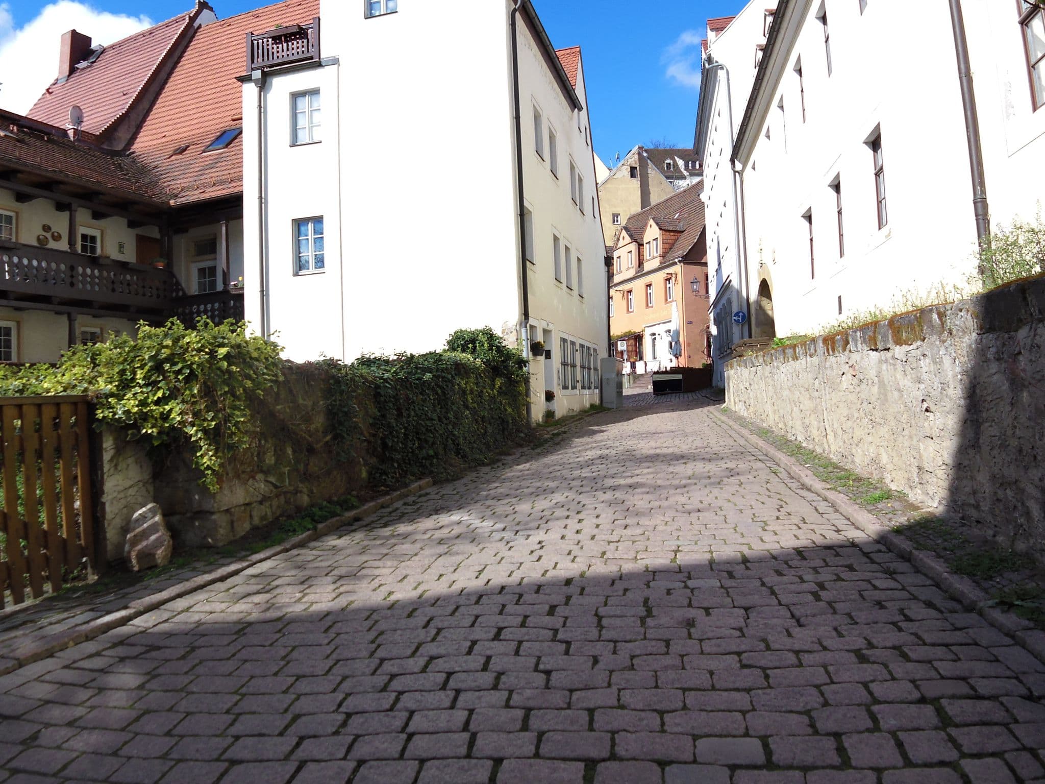 Street view near Fuchshöhl, Meissen — © zoegglmeyr (CC BY-SA · Mapillary)