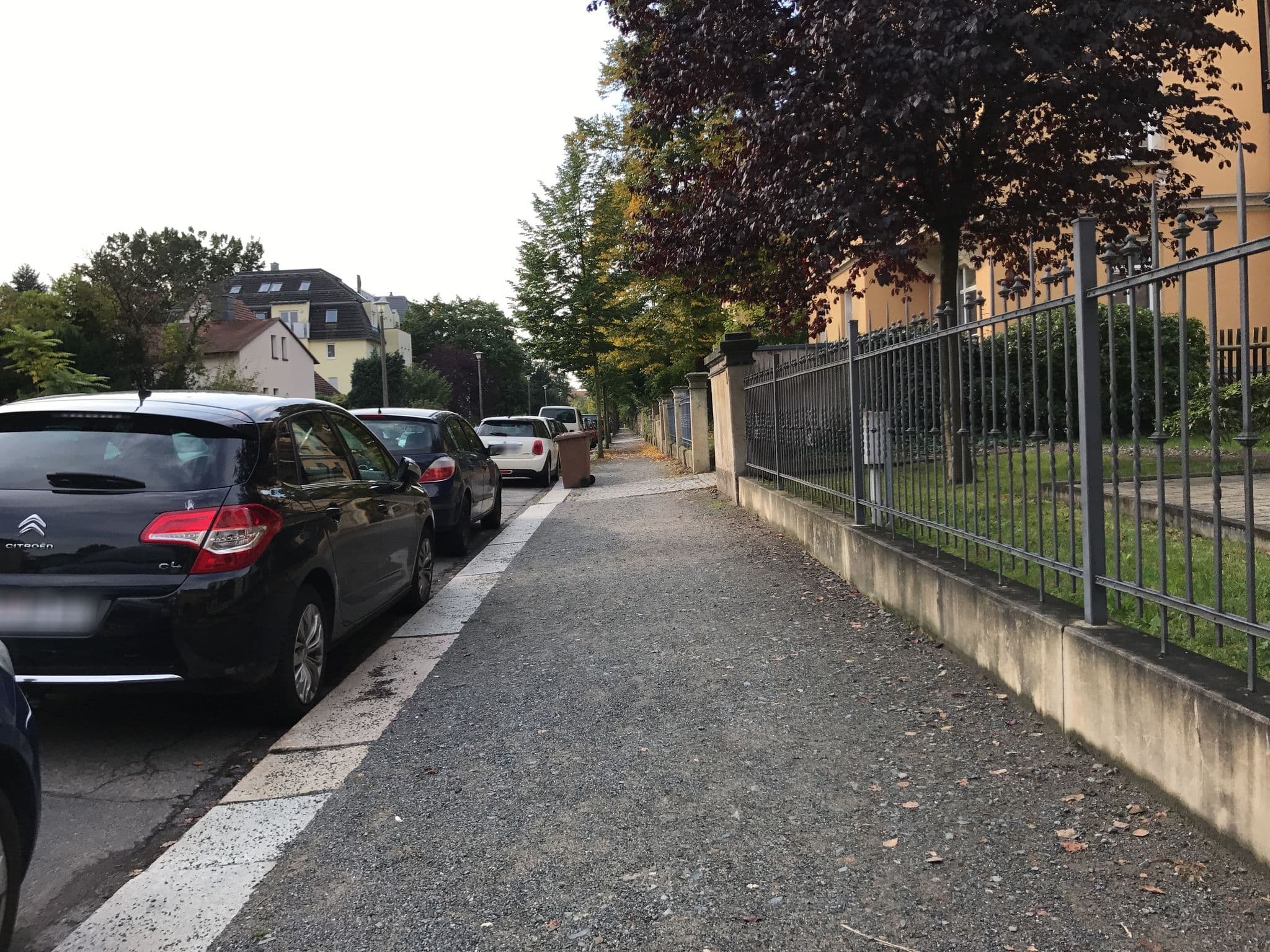 Street view near Ferienwohnung Oustry, Blasewitz — © miguel_andrade (CC BY-SA · Mapillary)