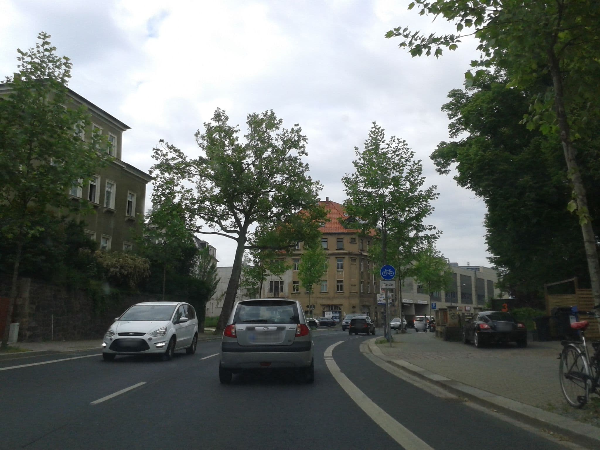 Street view near Hotel- und Gaststättenverband Sachsen e.V. Landesverband, Löbtau — © thomas (CC BY-SA · Mapillary)