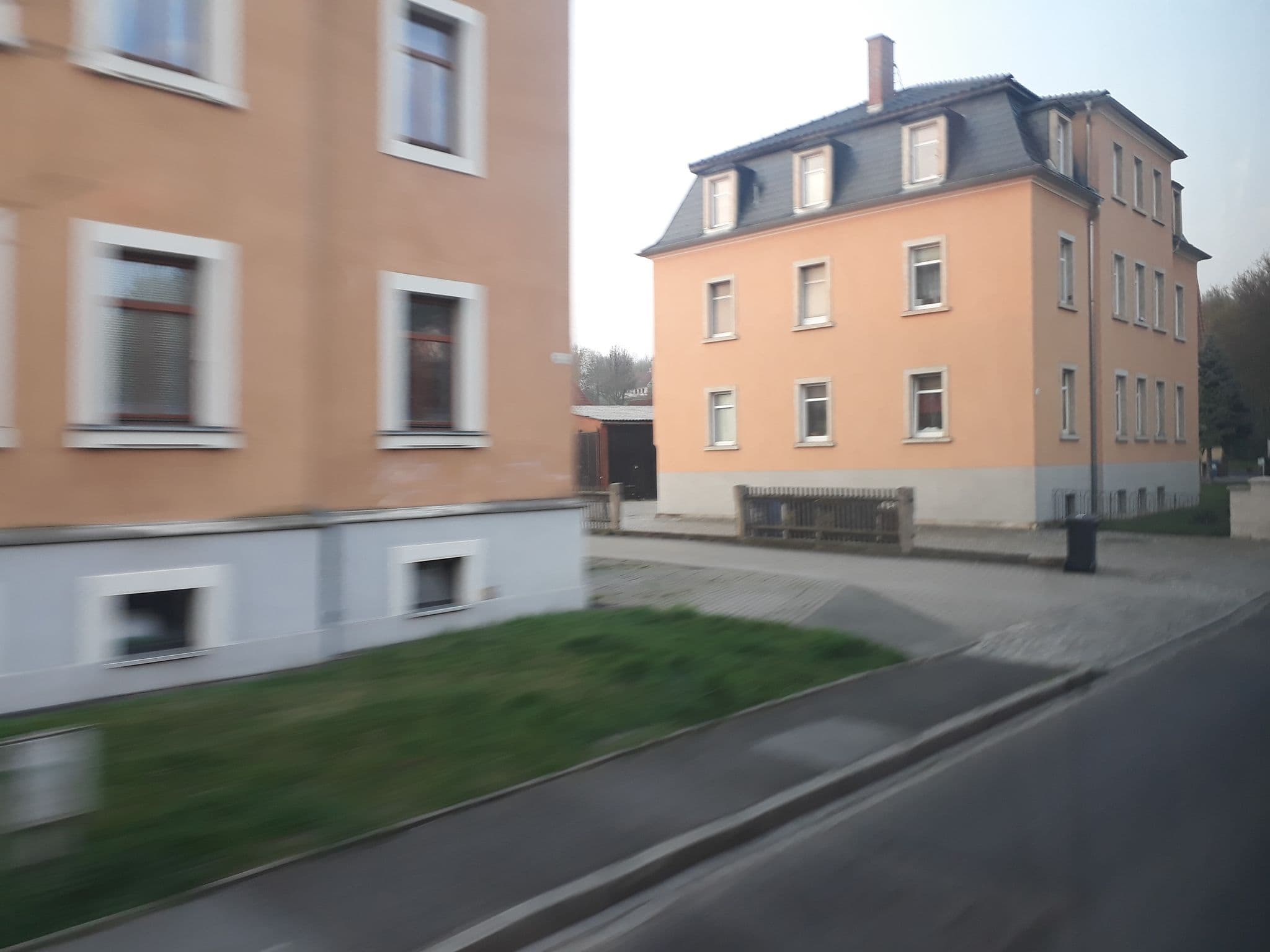 Street view near Ferienwohnung Dresden - Maik L. Borchers, Leuben — © ntl97 (CC BY-SA · Mapillary)