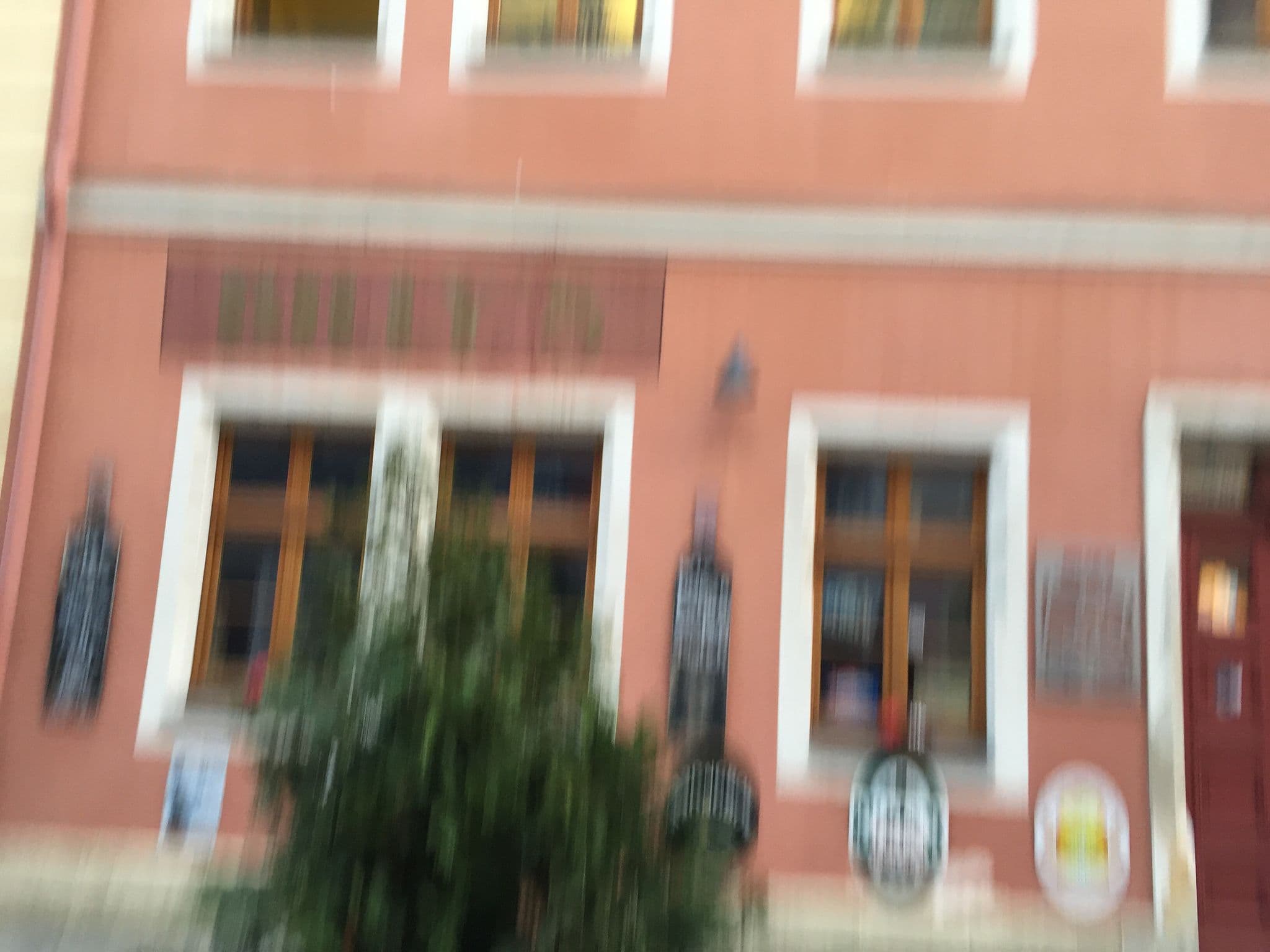 Street view near Hotel Garni Bernardo Bellotto, Pirna — © ubahnverleih (CC BY-SA · Mapillary)