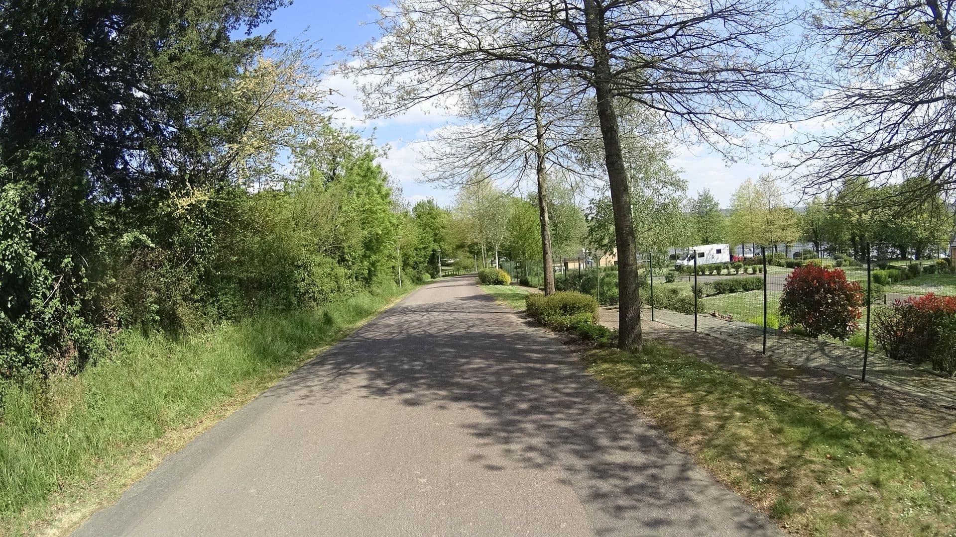 Street view near Le Parc du château, Rieux — © ljbouere (CC BY-SA · Mapillary)
