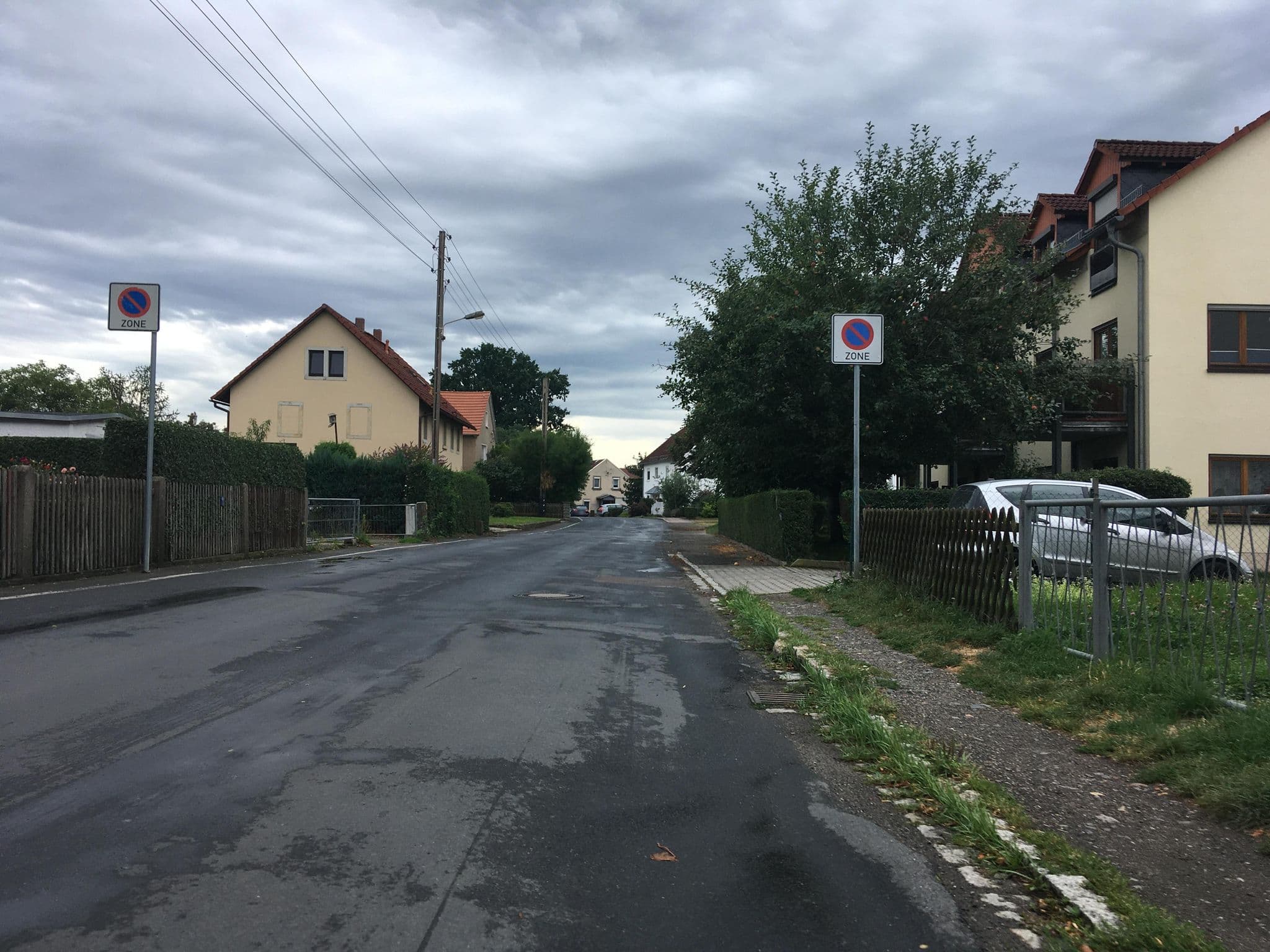 Street view near Pension und Ferienwohnung Großmann, Heidenau — © eserte (CC BY-SA · Mapillary)