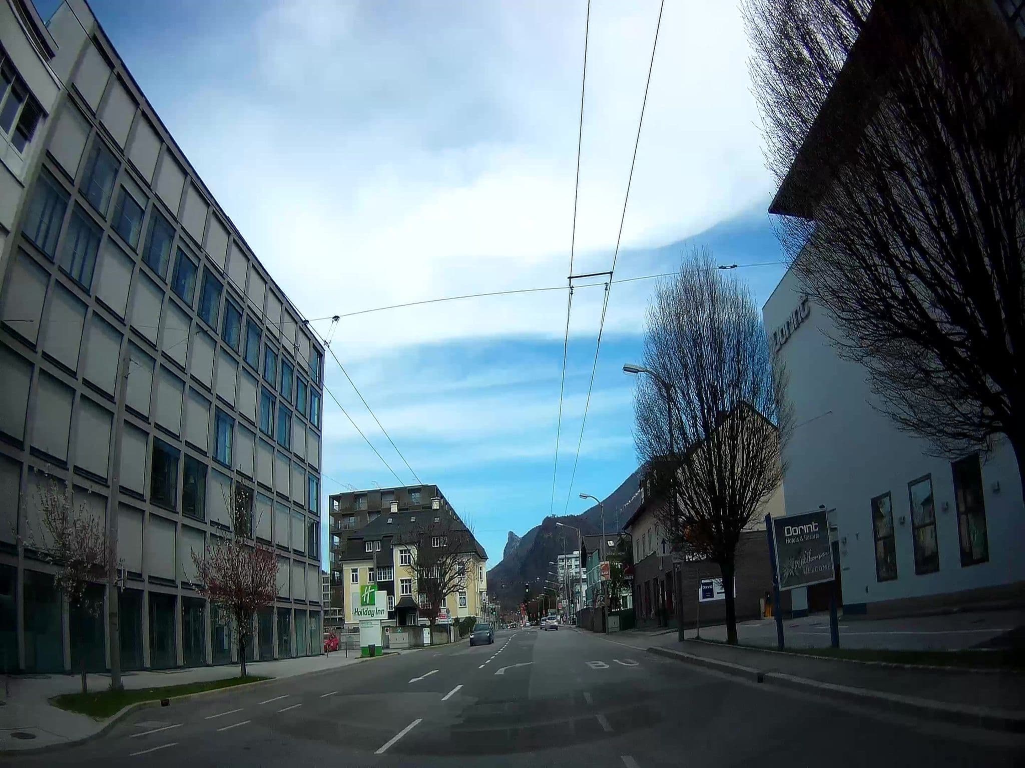 Street view near Holiday Inn Salzburg, Salzburg — © fuchserl (CC BY-SA · Mapillary)