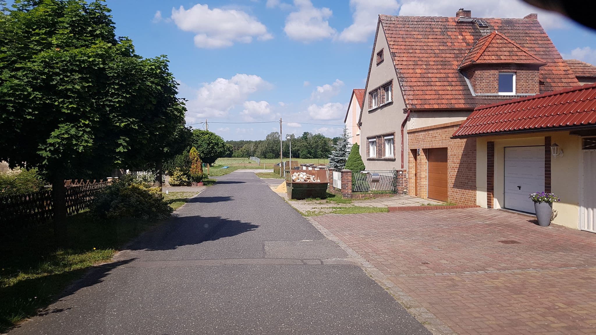 Street view near Pension Luckow, Finsterwalde — © dsmm (CC BY-SA · Mapillary)