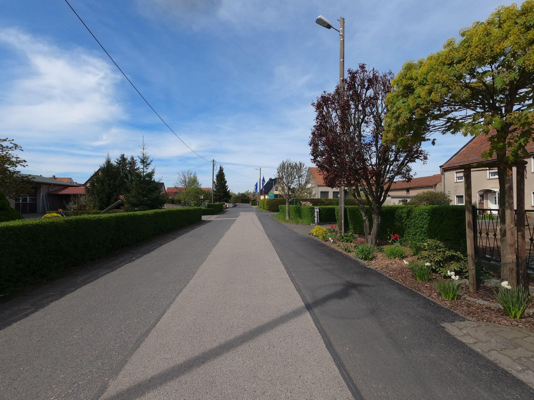 Street view near Pension "Am Schloß", Schönfeld — © Suricata (CC BY-SA · Mapillary)