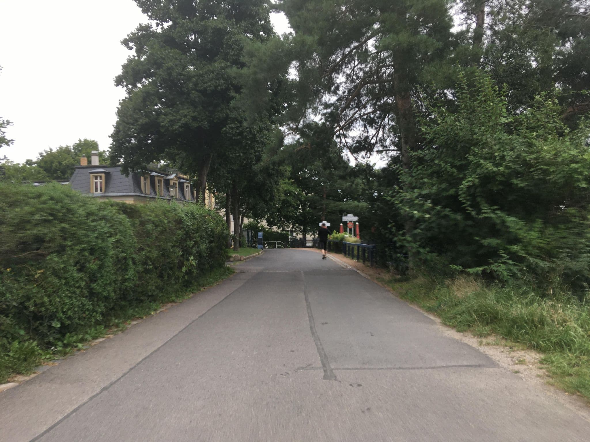 Street view near Restaurant Dampfschiff GmbH & Co, Radebeul — © eserte (CC BY-SA · Mapillary)