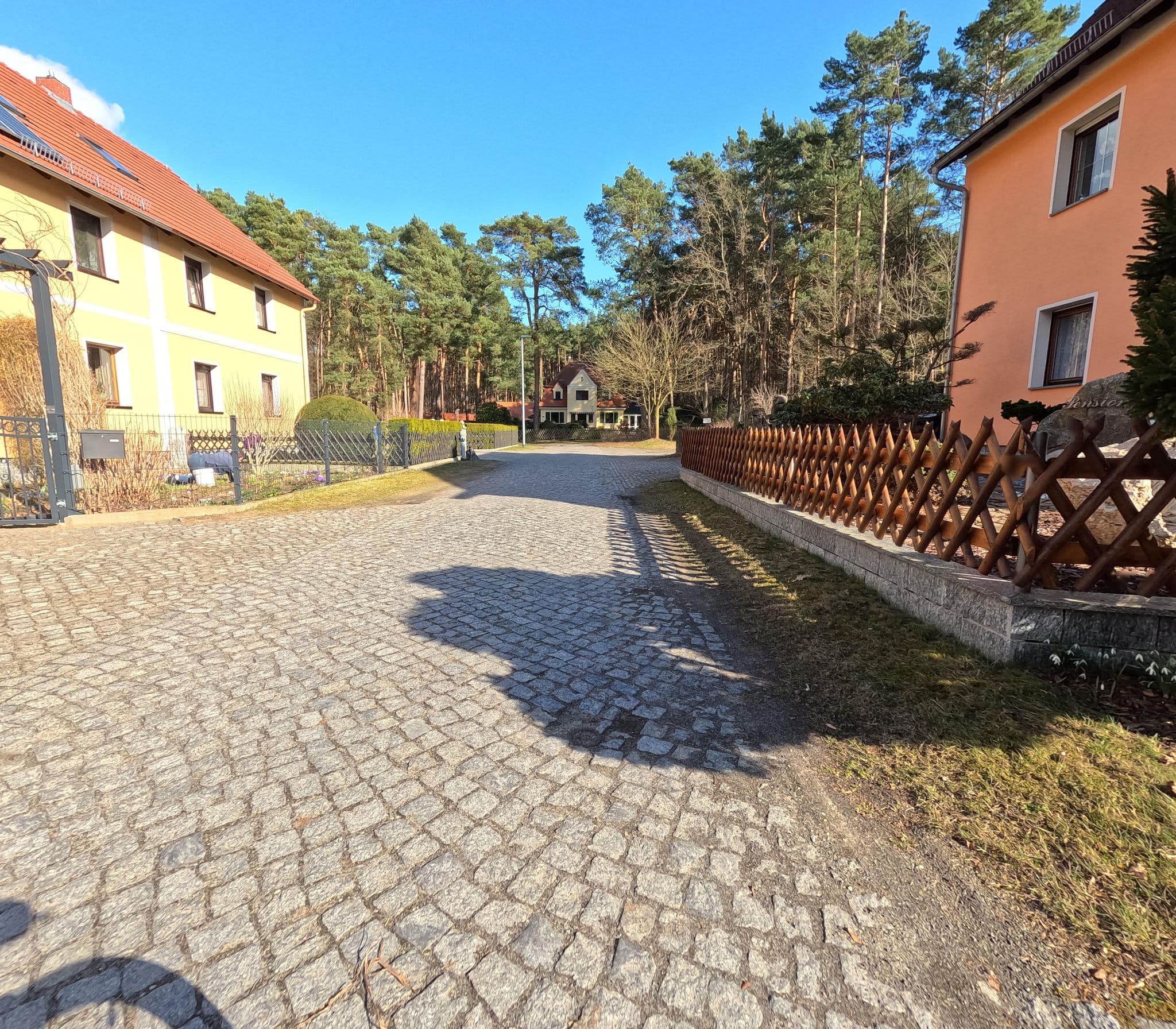 Street view near Pension Gräser, Königsbrück — © Suricata (CC BY-SA · Mapillary)