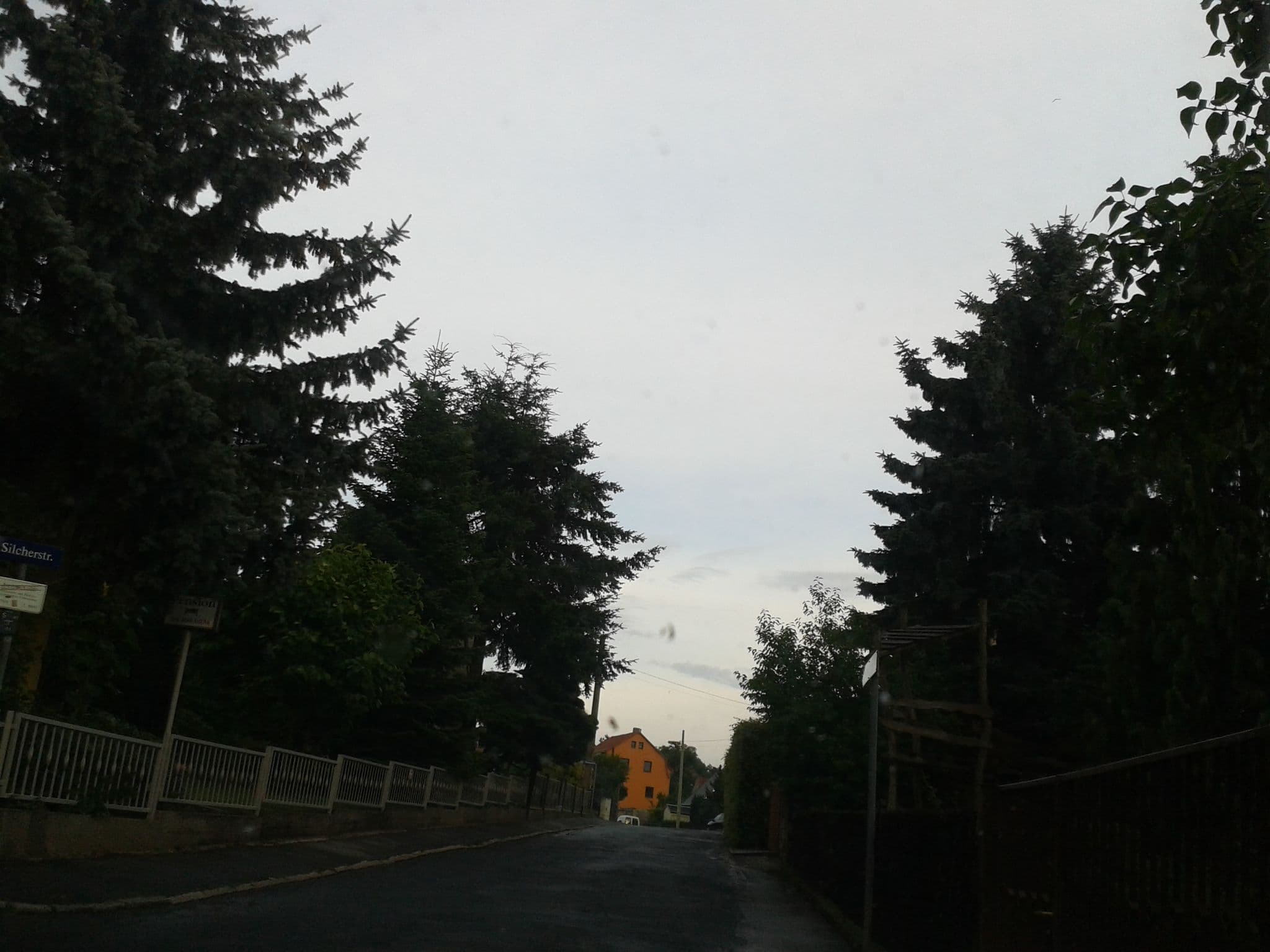 Street view near Kotas Peter Zimmervermietung, Klotzsche — © thomas (CC BY-SA · Mapillary)