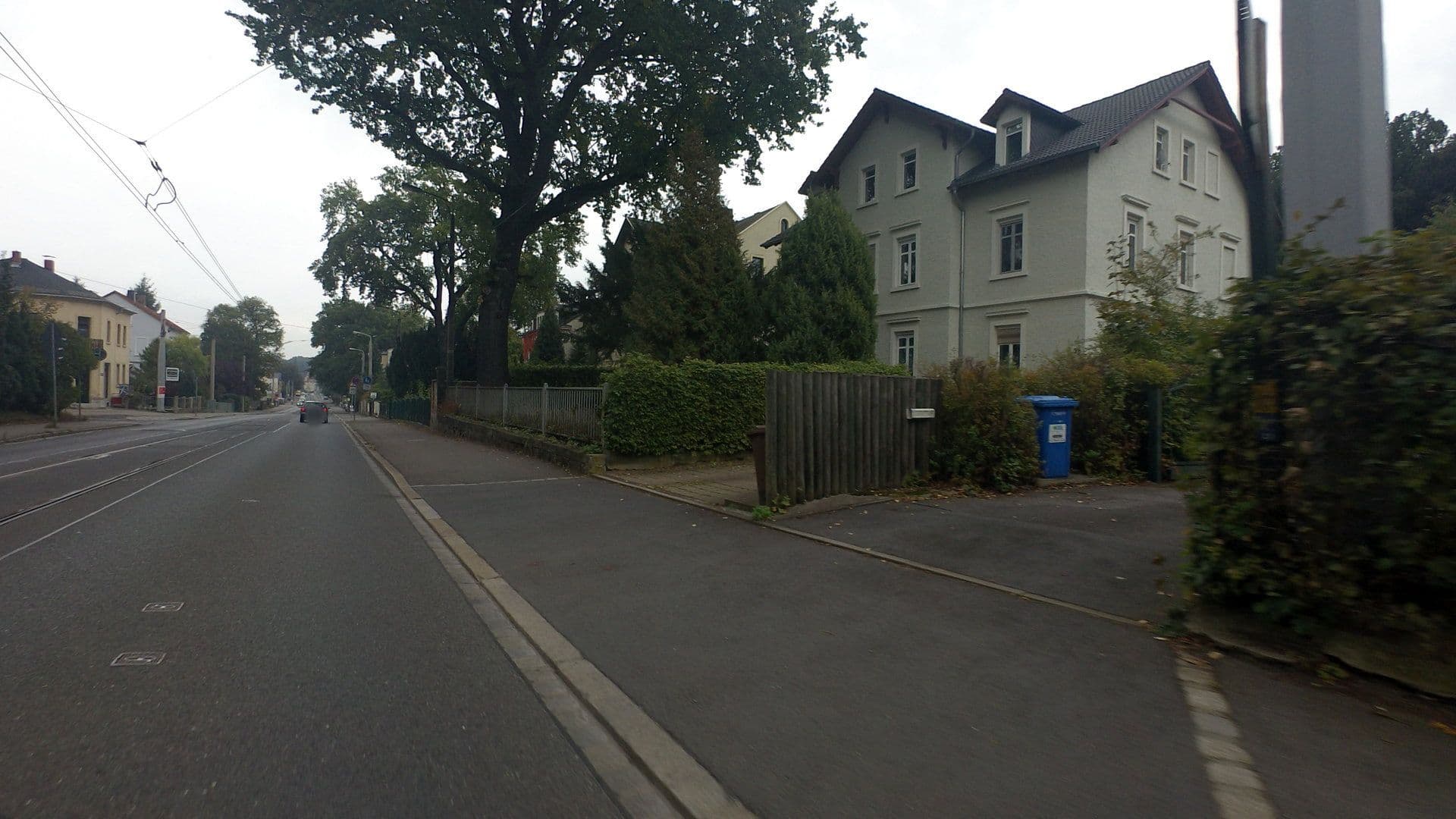 Street view near TRI-VIA Kinder- und Jugendhilfe, Klotzsche — © moenk (CC BY-SA · Mapillary)