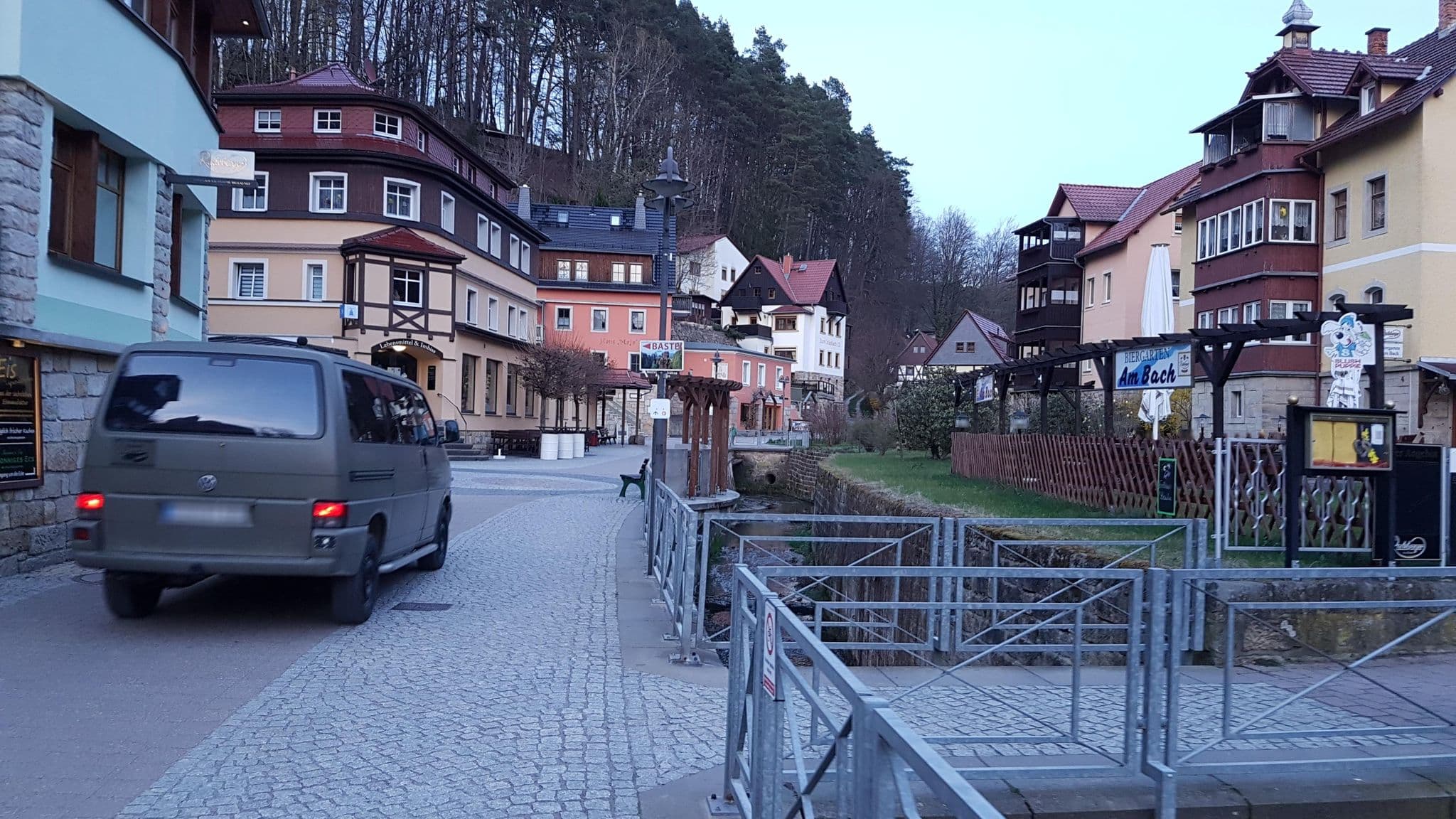 Street view near Gästehaus Landhaus Roch, Hohnstein — © Langfahrer (CC BY-SA · Mapillary)