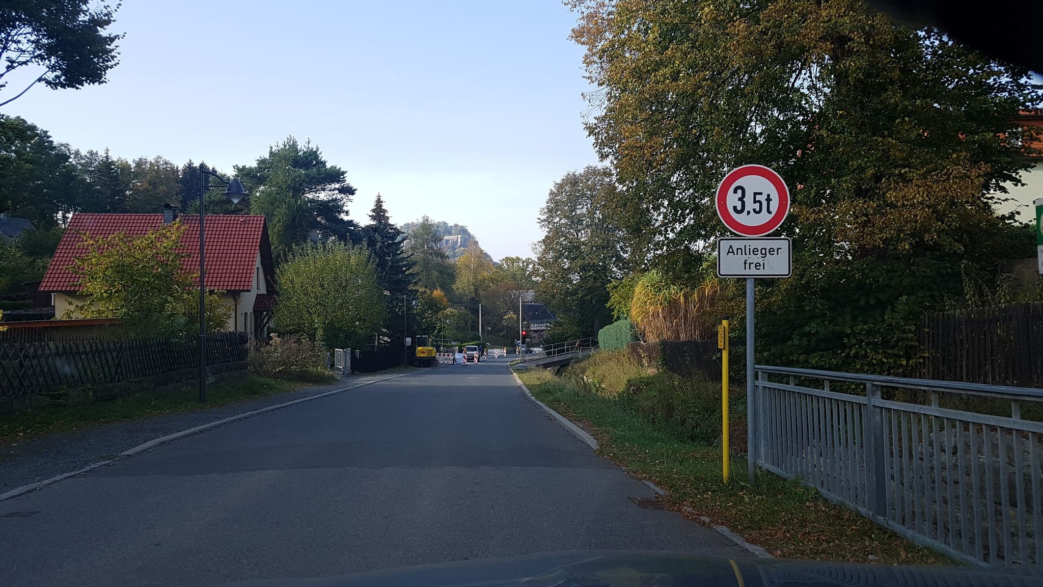 Street view near FEWO natuerlich-wolf, Königstein — © dsmm (CC BY-SA · Mapillary)