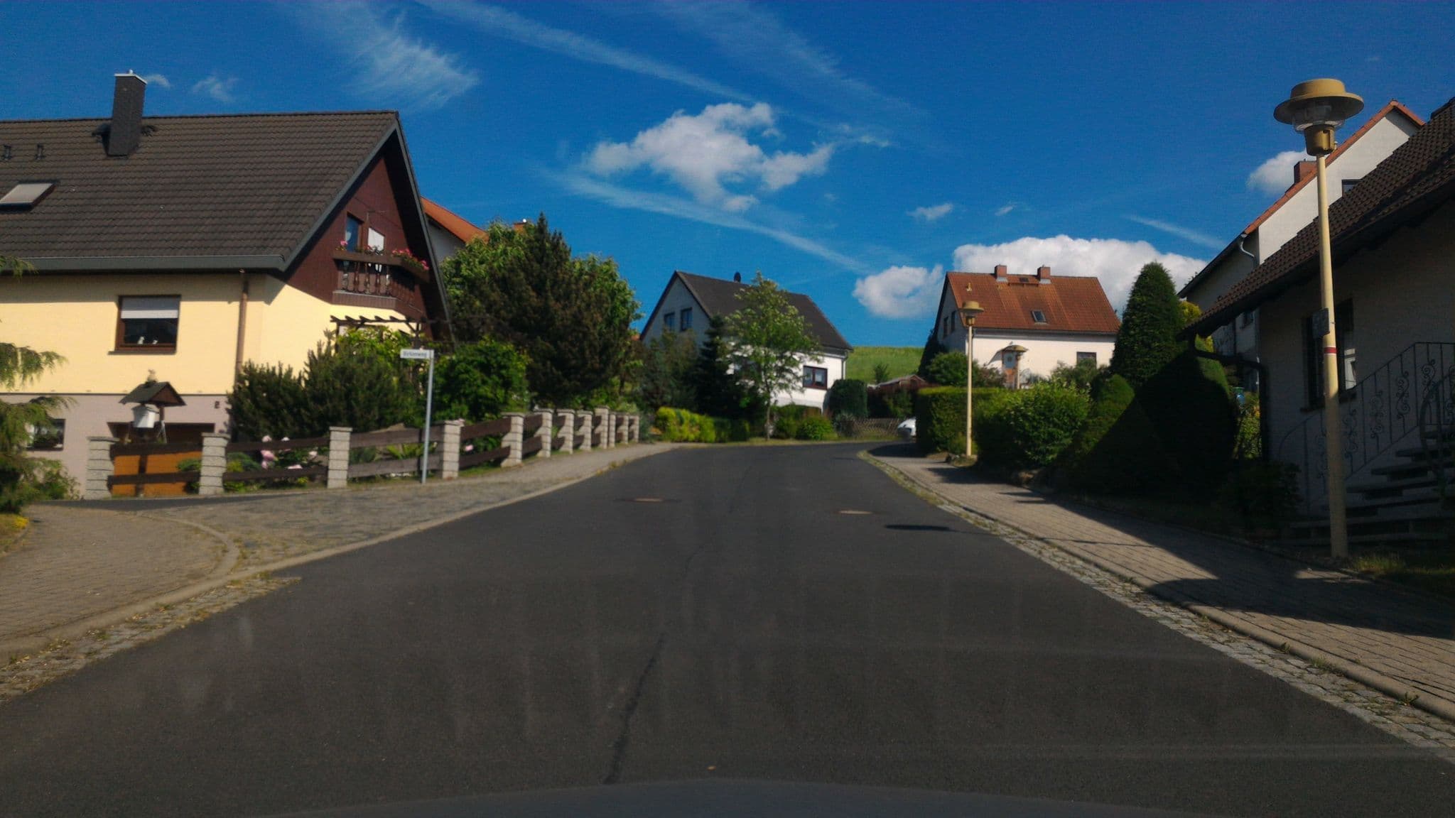 Street view near Ferienwohnung am Zittauer Gebirge, Olbersdorf — © fell3 (CC BY-SA · Mapillary)