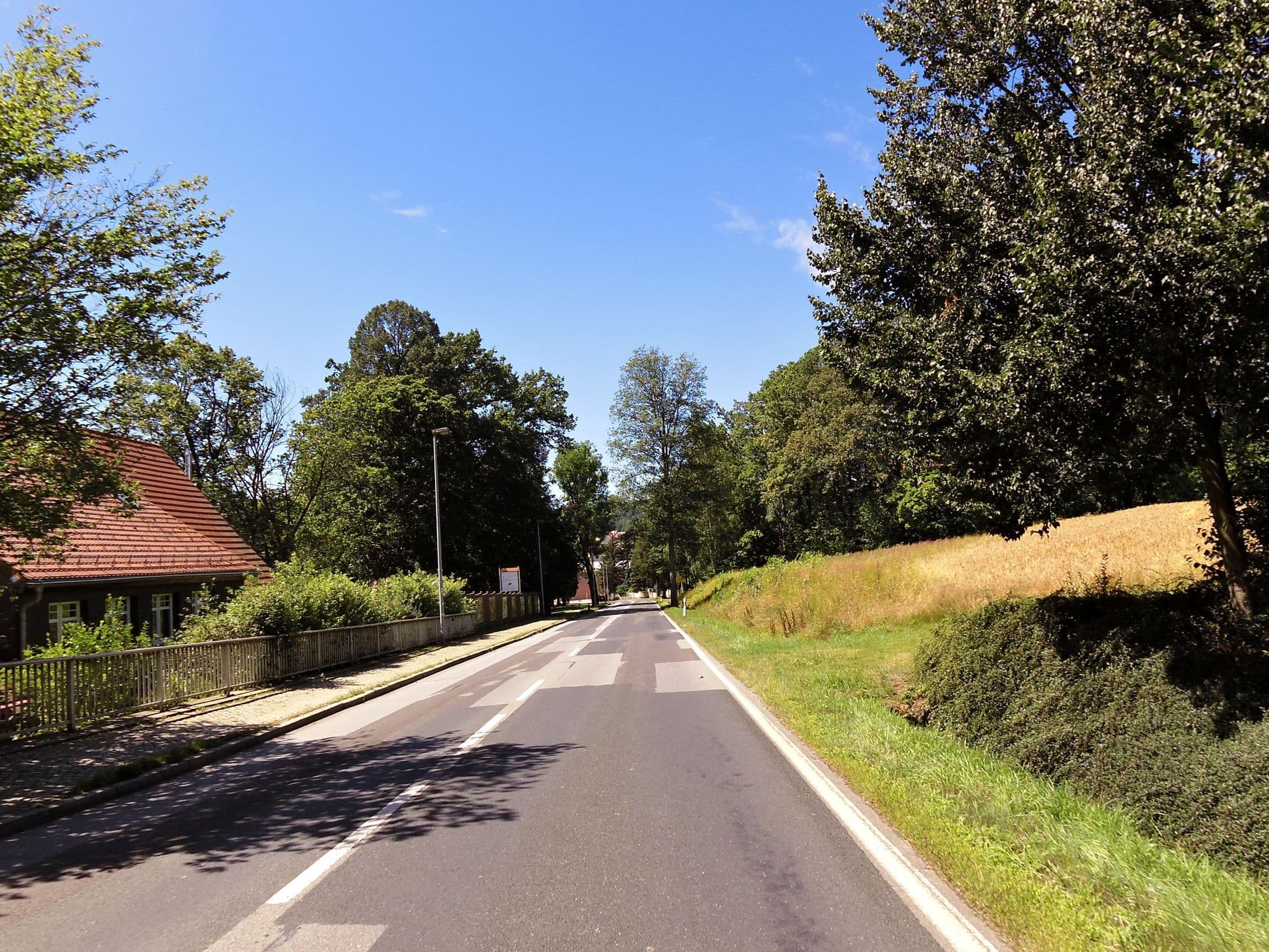 Street view near Hotel Bei Schuhmann, Restaurants & Spa-Tempel, Kirschau — © fell3 (CC BY-SA · Mapillary)
