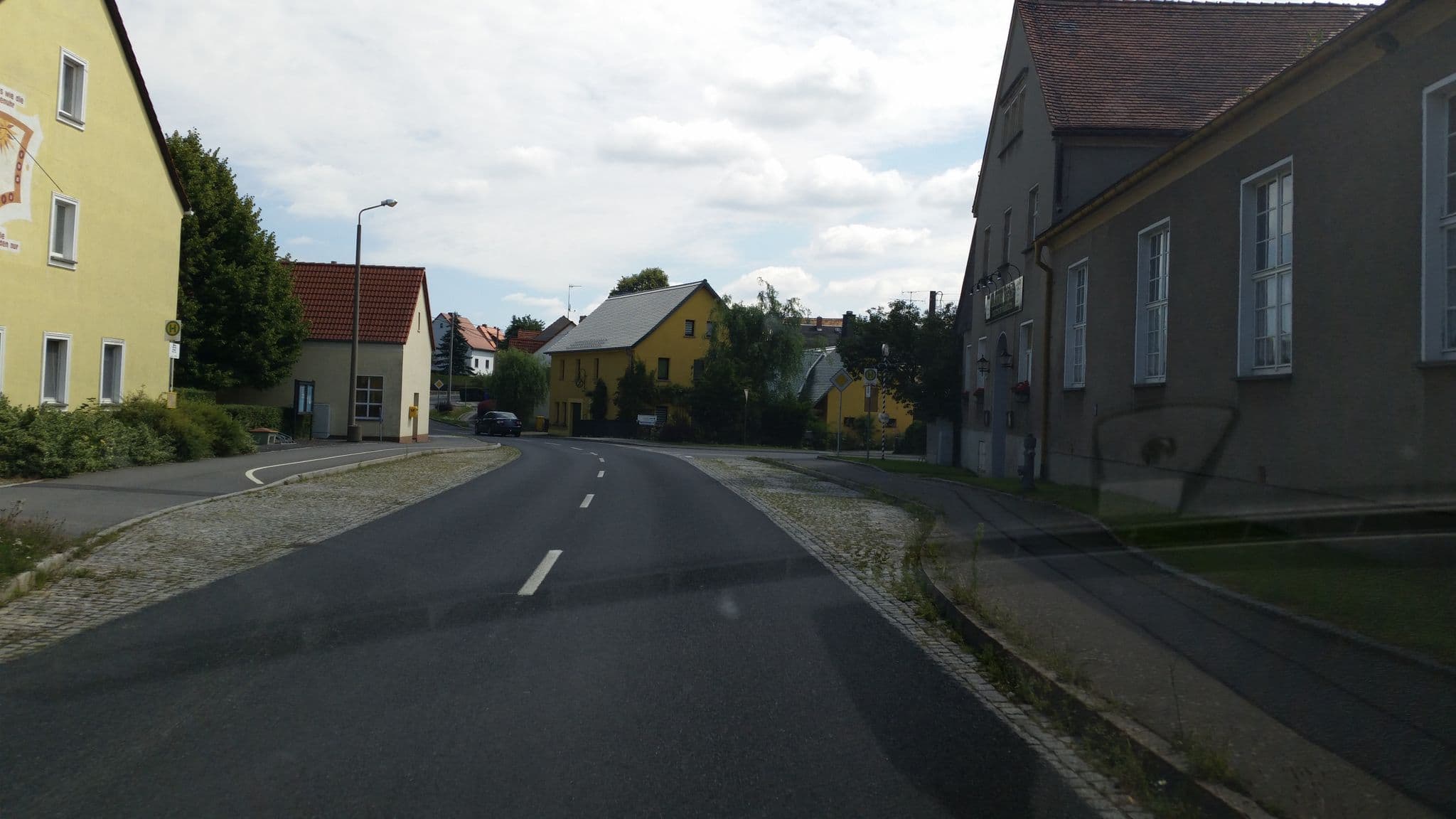 Street view near Steffen Kubel Landgasthof Deutschbaselitz, Nebelschütz — © sp8962de (CC BY-SA · Mapillary)