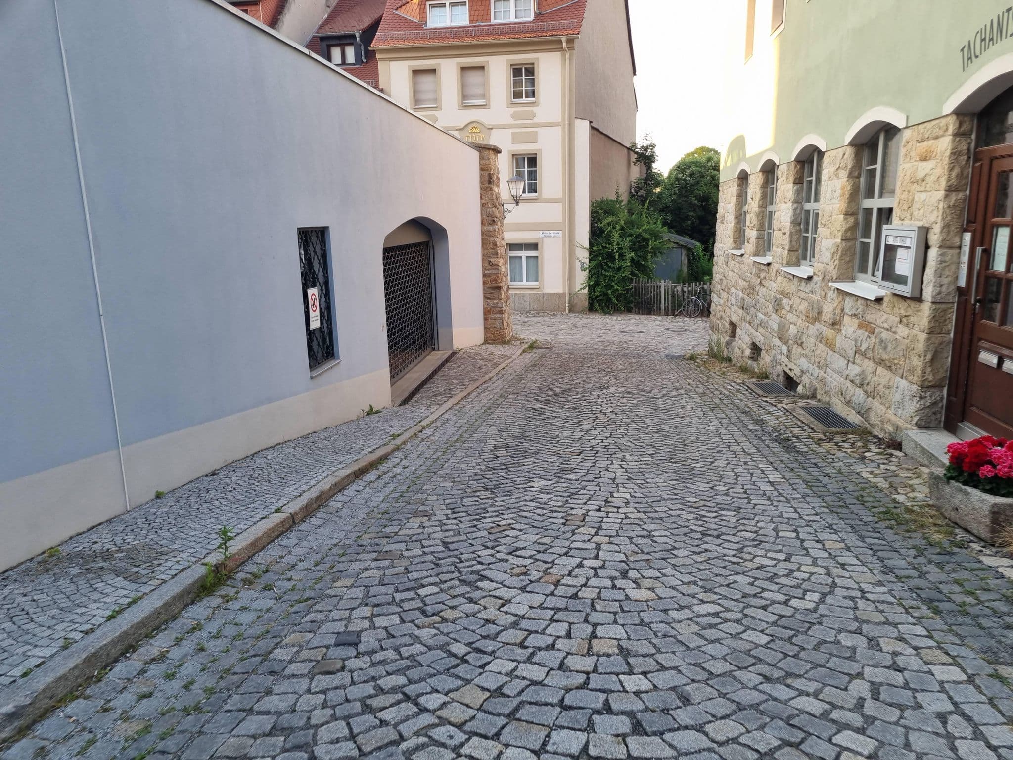 Street view near Sorbisches Hotel Dom-Eck, Bautzen — © dsmm (CC BY-SA · Mapillary)