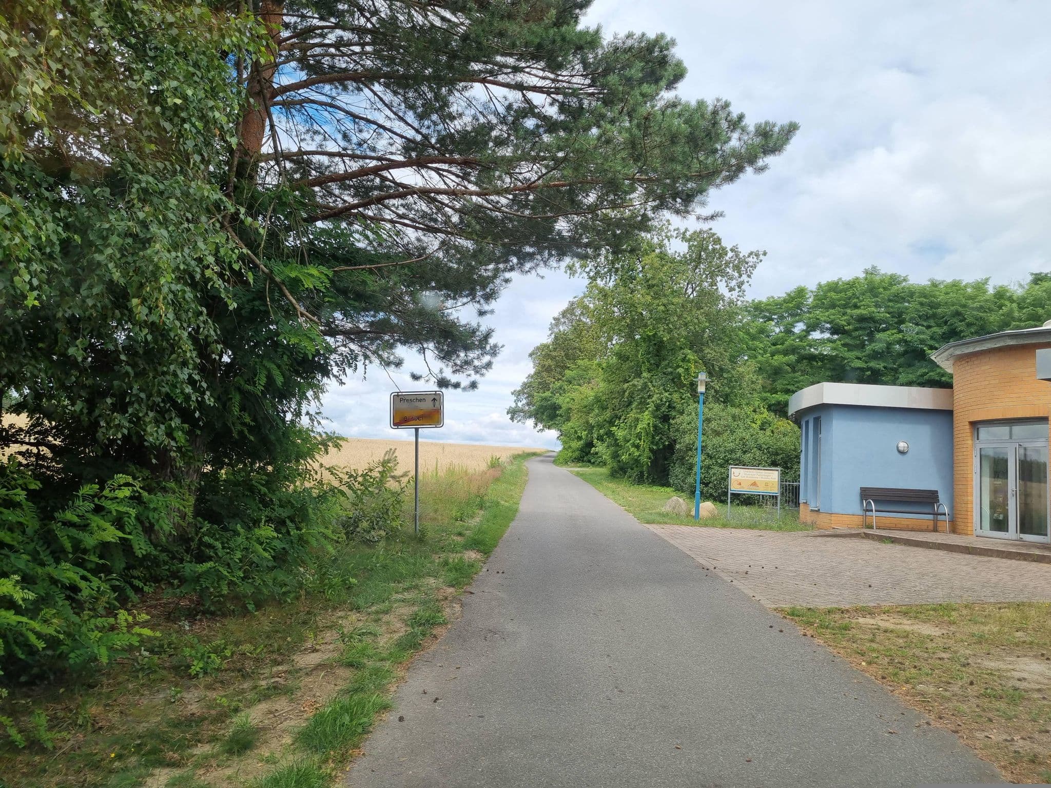 Street view near Schullandheim, Tschernitz — © dsmm (CC BY-SA · Mapillary)