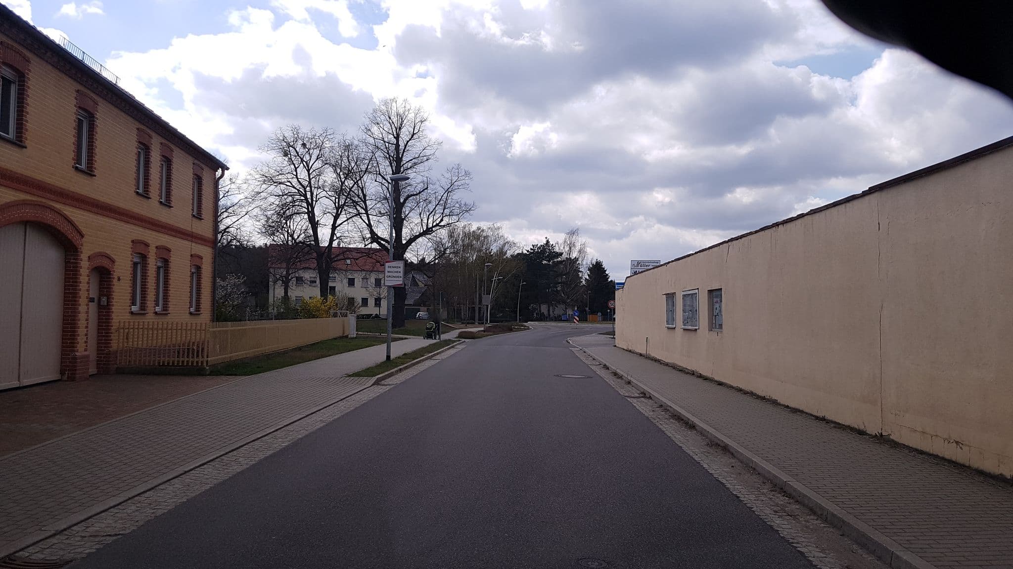 Street view near Haus Hammermühle Ferienwohnung, Senftenberg — © dsmm (CC BY-SA · Mapillary)