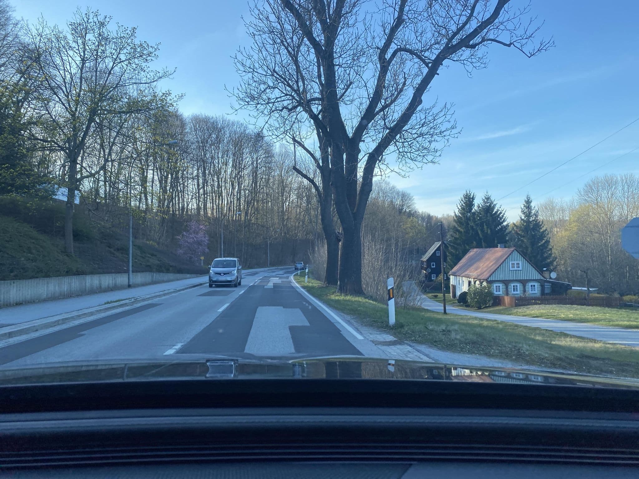 Street view near Gästehaus Gaens, Schirgiswalde — © autobahn42 (CC BY-SA · Mapillary)