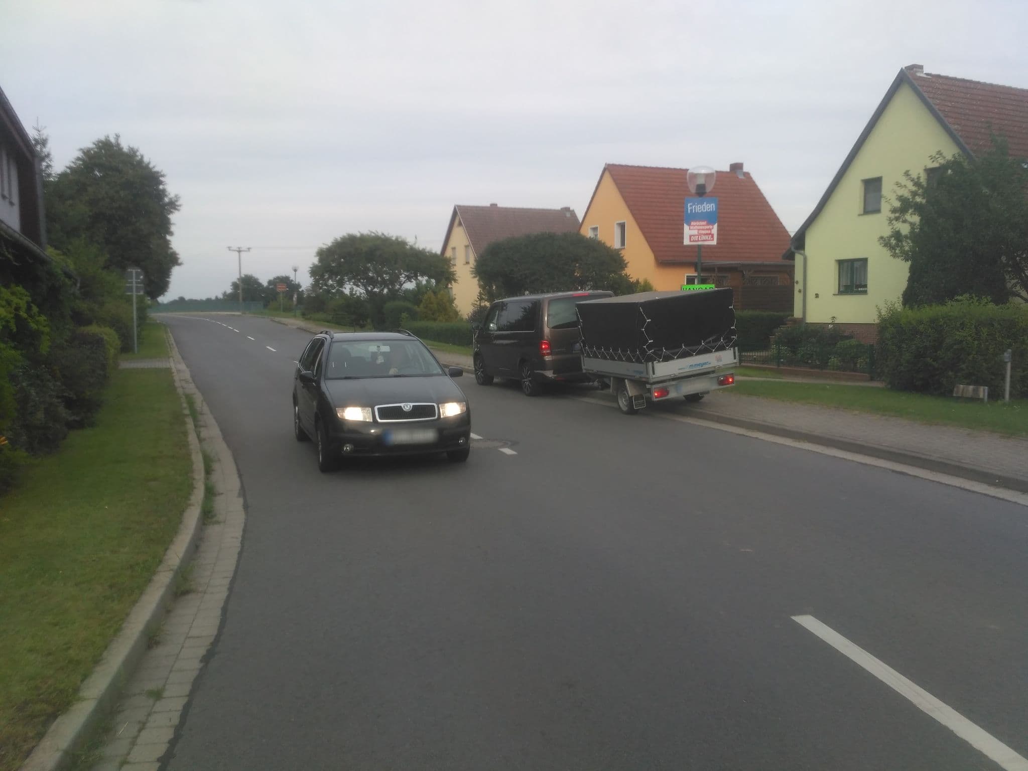 Street view near Landhotel Neuwiese, Hoyerswerda — © yiro (CC BY-SA · Mapillary)