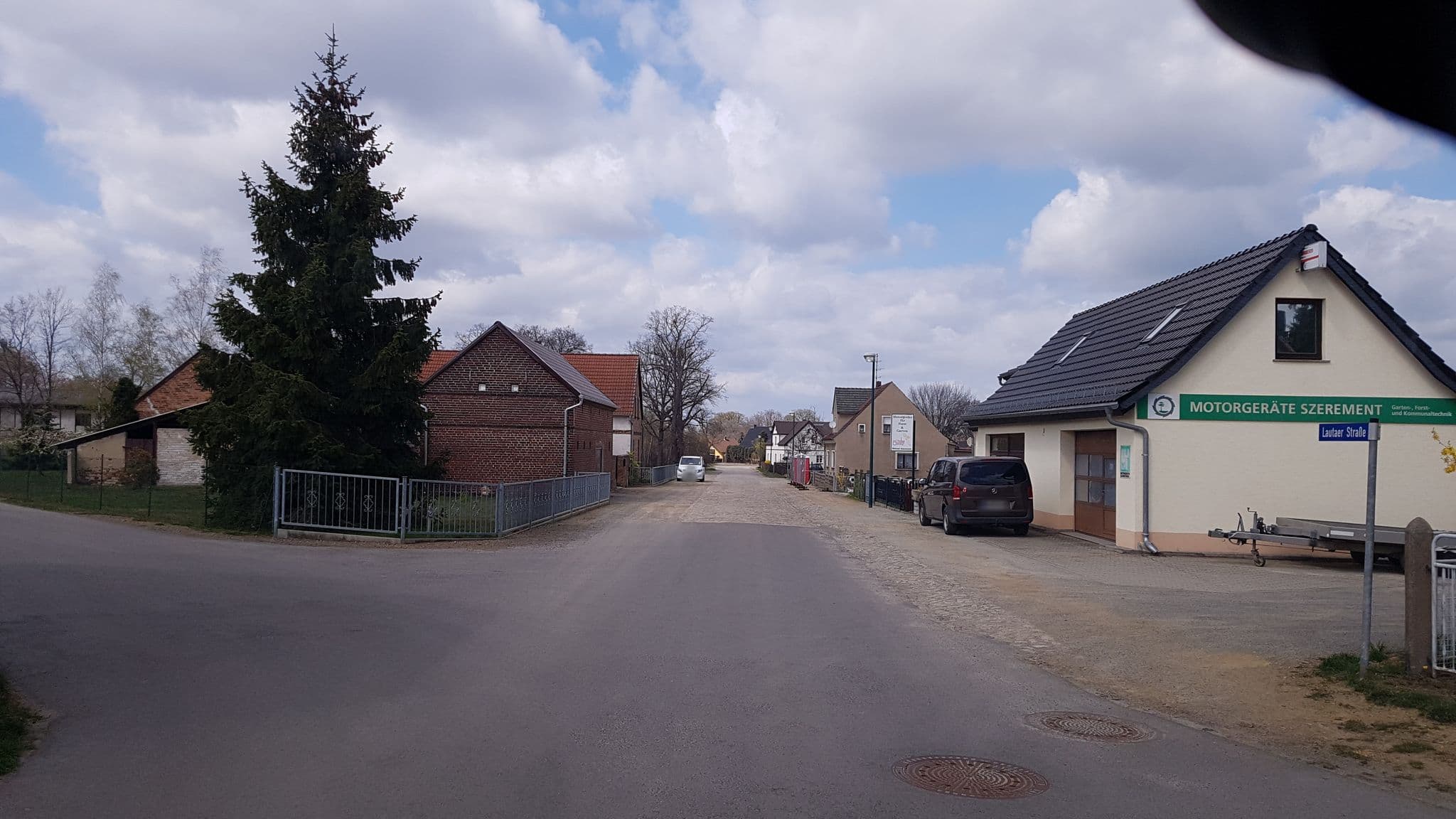 Street view near Ferienhäuser RELAX, Senftenberg — © dsmm (CC BY-SA · Mapillary)