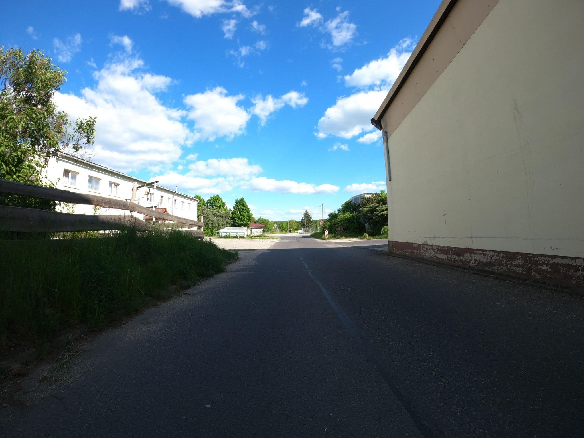 Street view near Zimmervermietung Baarsdorf, Quitzdorf — © masterofnoroad (CC BY-SA · Mapillary)