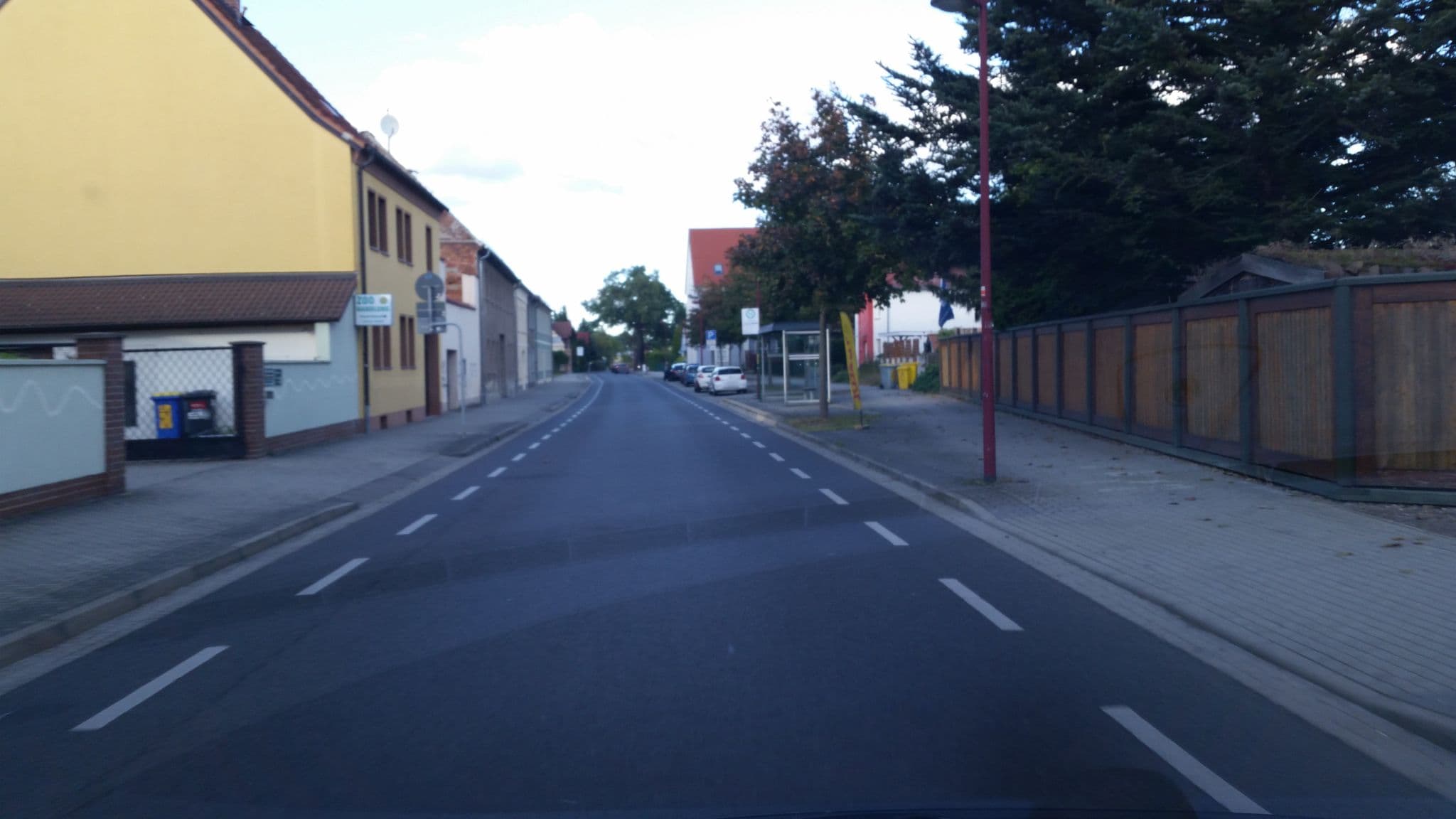 Street view near Angelshop Lausitzer Seenland, Hoyerswerda — © sp8962de (CC BY-SA · Mapillary)