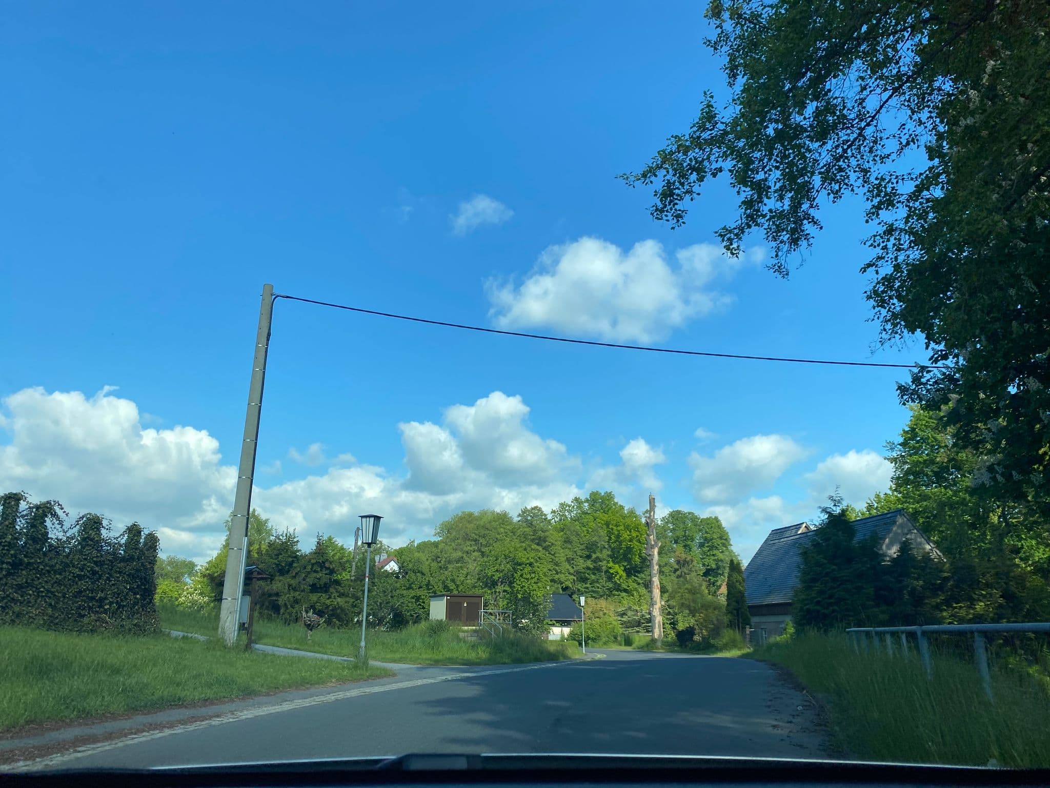 Street view near Firma Olaf Hamann, Markersdorf — © vorwaertsimmer (CC BY-SA · Mapillary)