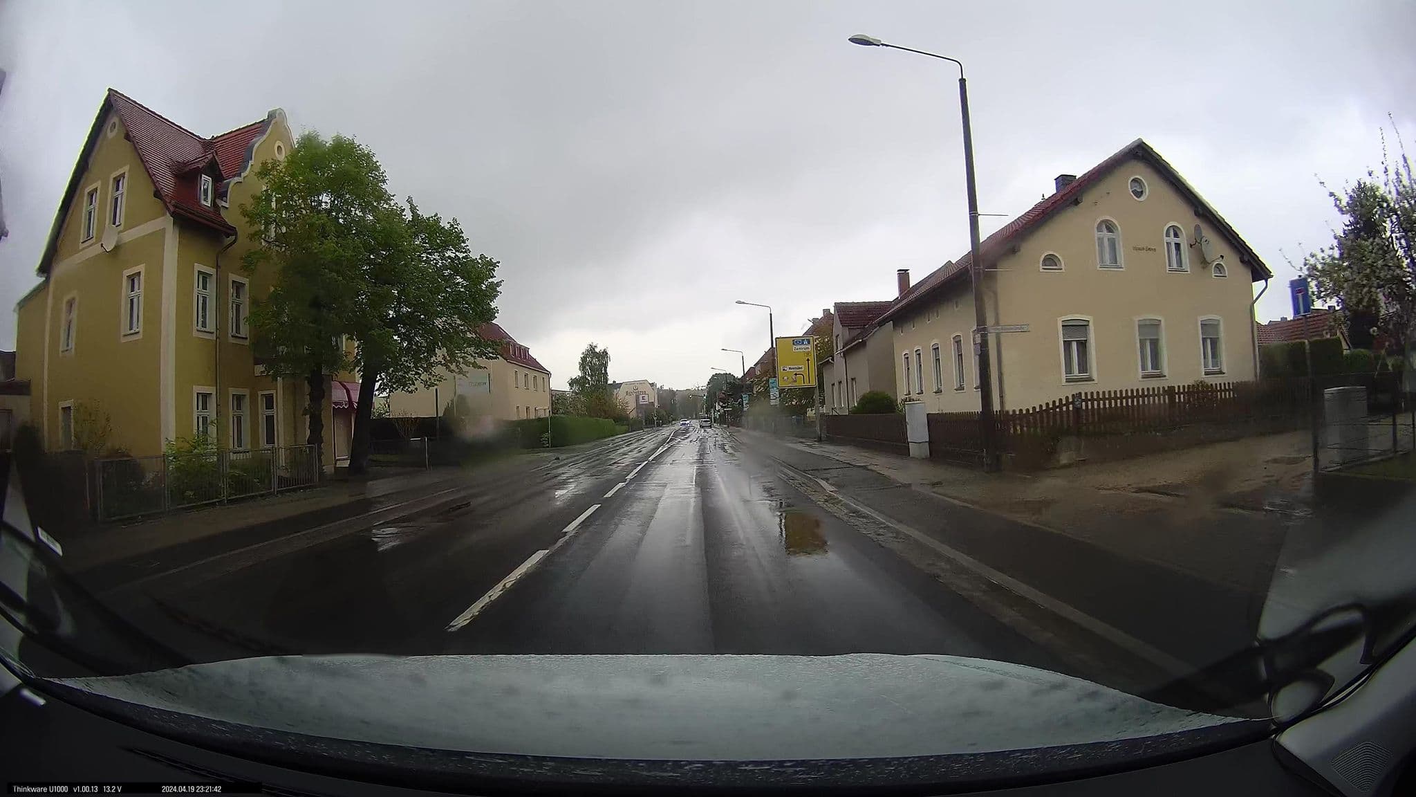 Street view near PENSION GABRIELE und H.- JOACHIM ROSIN, Görlitz — © maxim752 (CC BY-SA · Mapillary)