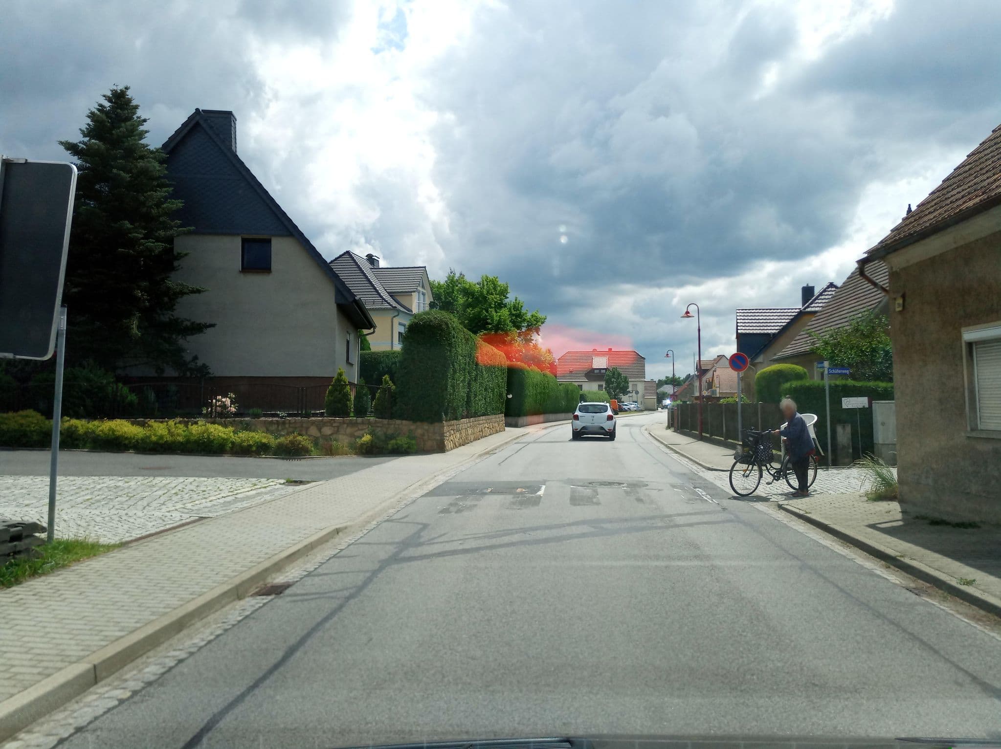 Street view near Pension "Zum Postamt", Hähnichen — © atze02 (CC BY-SA · Mapillary)