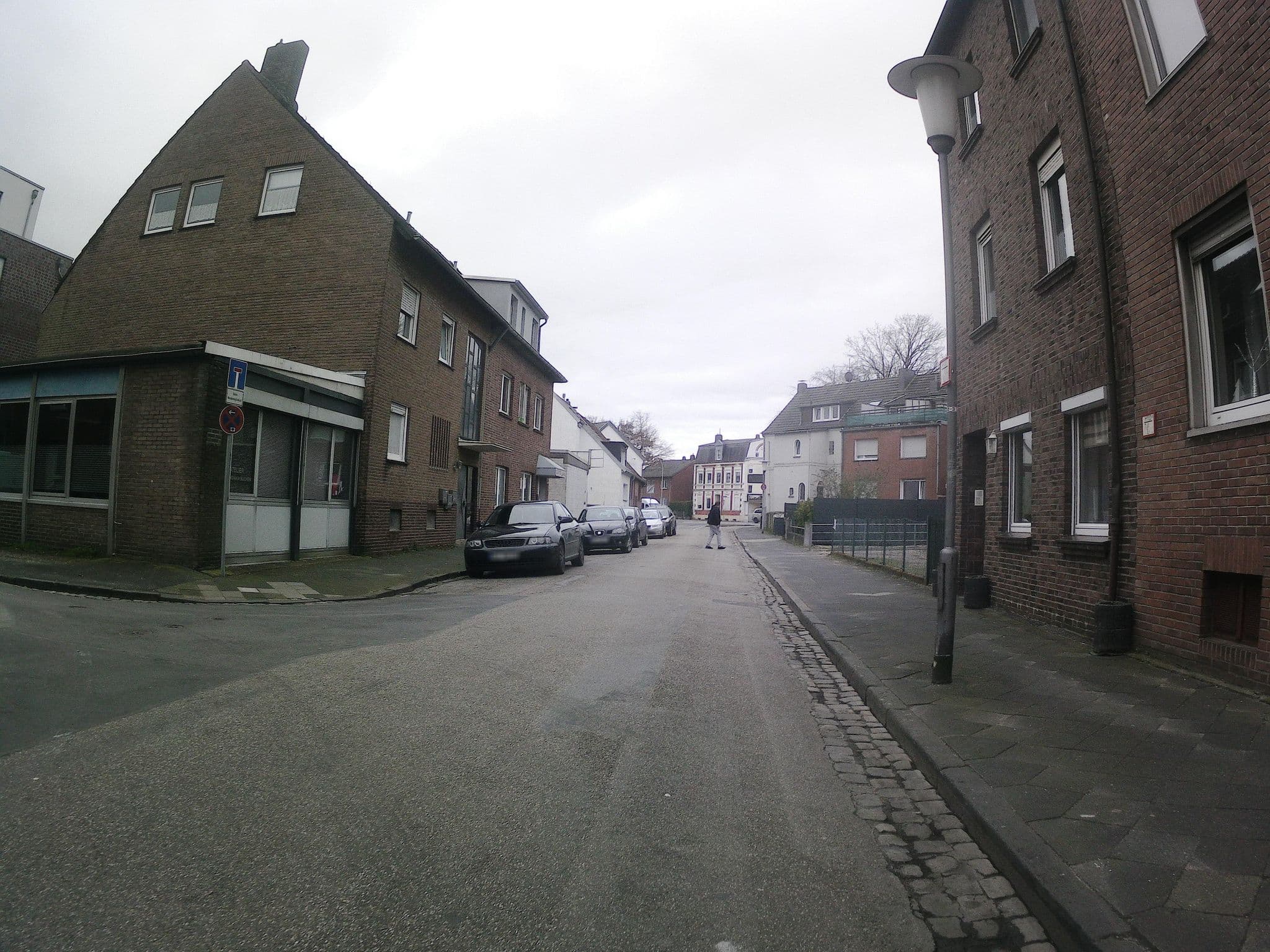Street view near Papillon Verein f. sozialtherapeutische Angebote, Kleve — © helfrich (CC BY-SA · Mapillary)