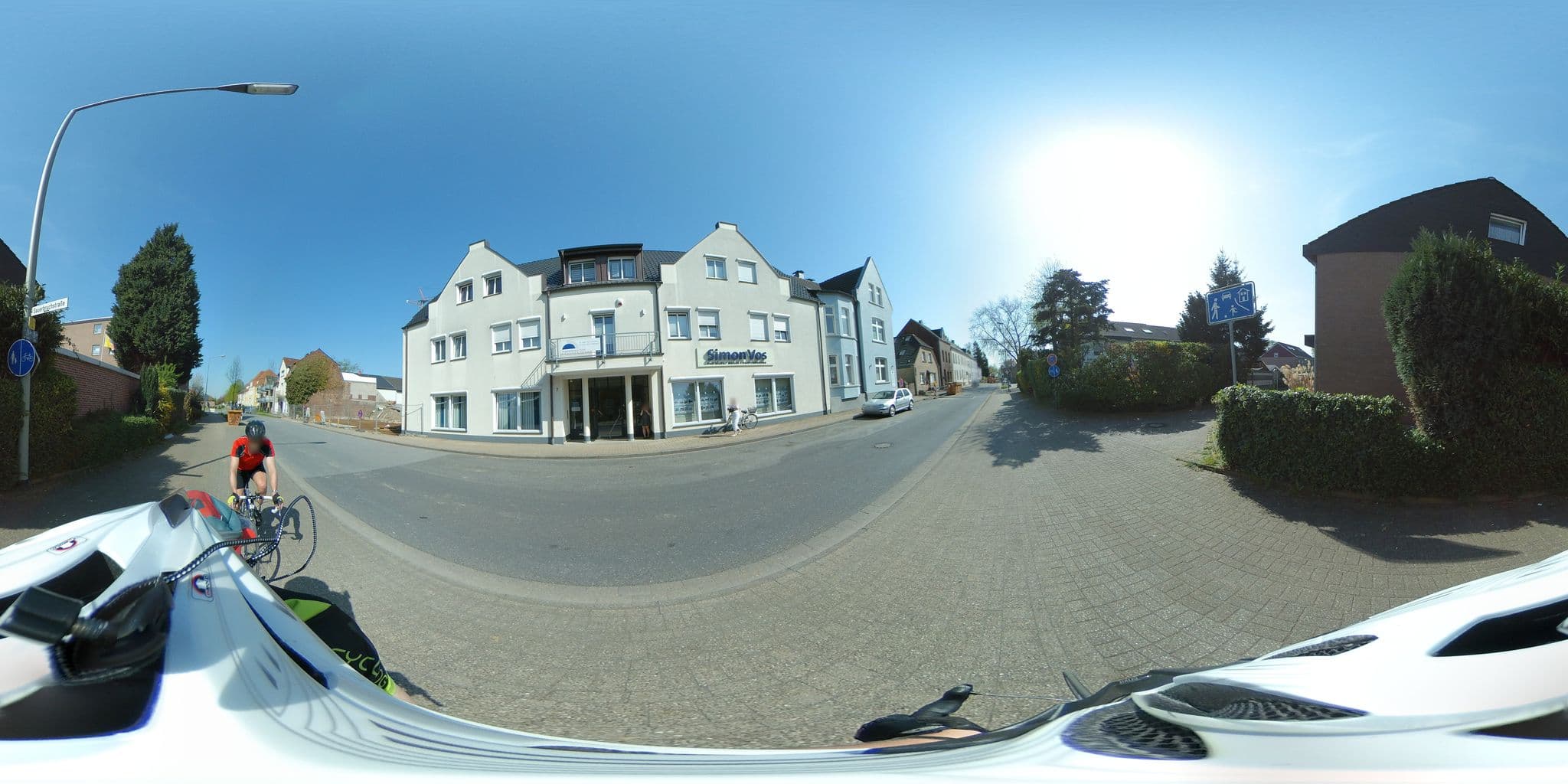 Street view near Exclusive Apartment - Rees, Rees — © peewee32 (CC BY-SA · Mapillary)