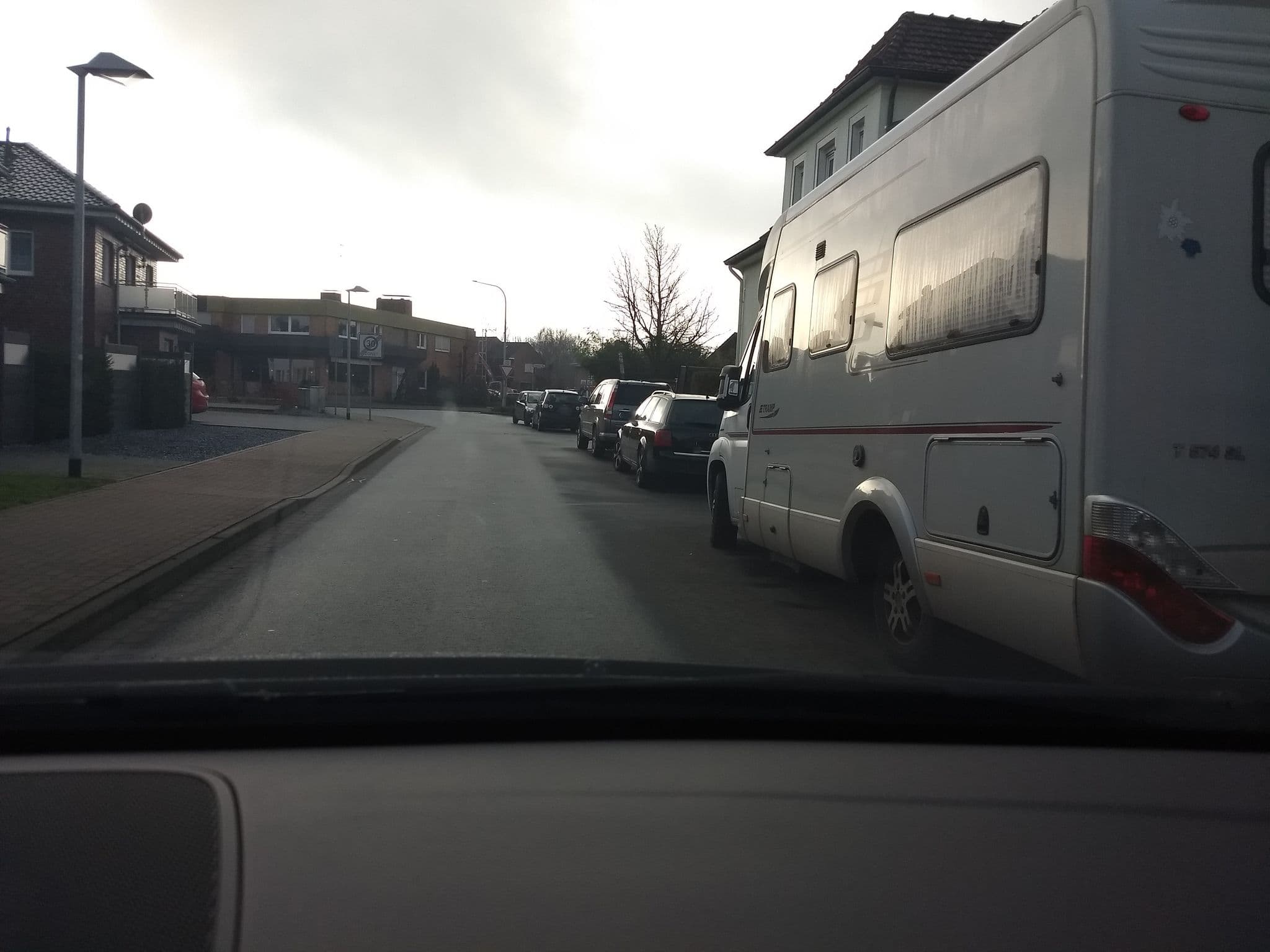 Street view near Ferienhaus Borken, Borken — © schalke_05 (CC BY-SA · Mapillary)