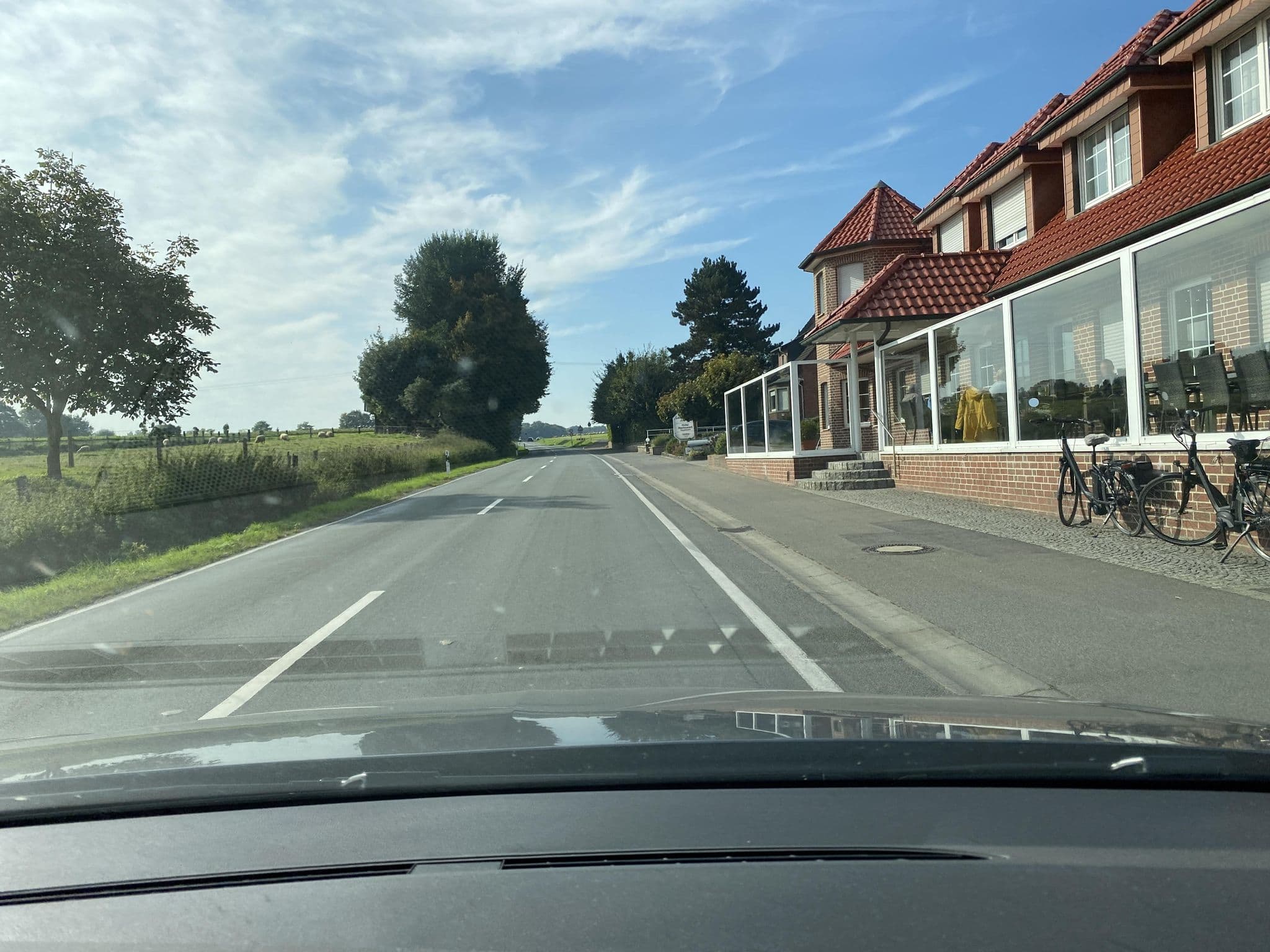 Street view near Landgasthof Arning, Nottuln — © heetENkoel (CC BY-SA · Mapillary)