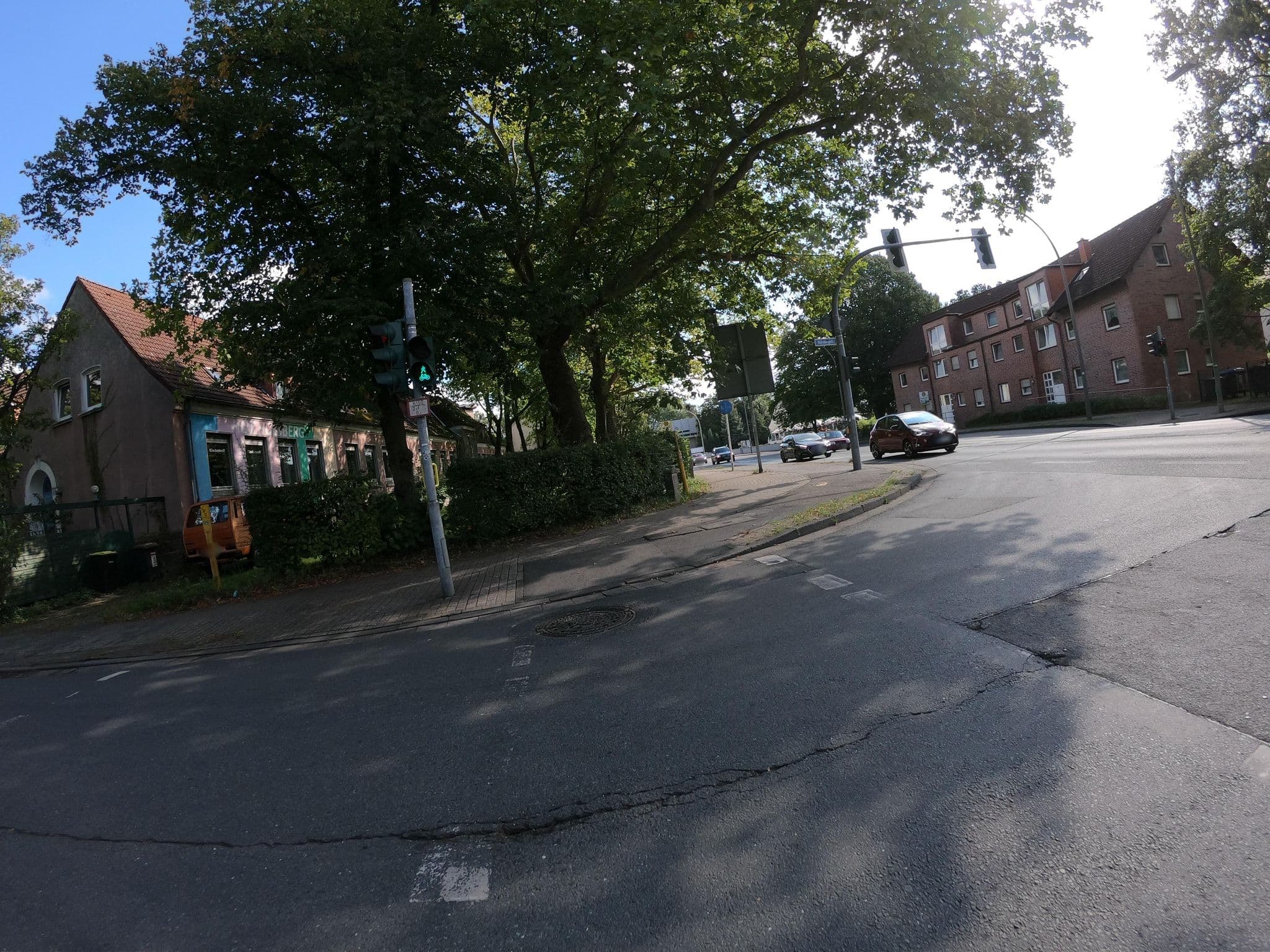Street view near Jugendheim, Marl — © geogladbecker (CC BY-SA · Mapillary)