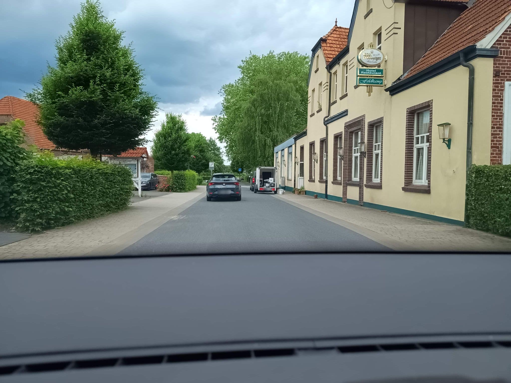 Street view near Hotel Restaurant Feldkamp, Billerbeck — © zuse (CC BY-SA · Mapillary)